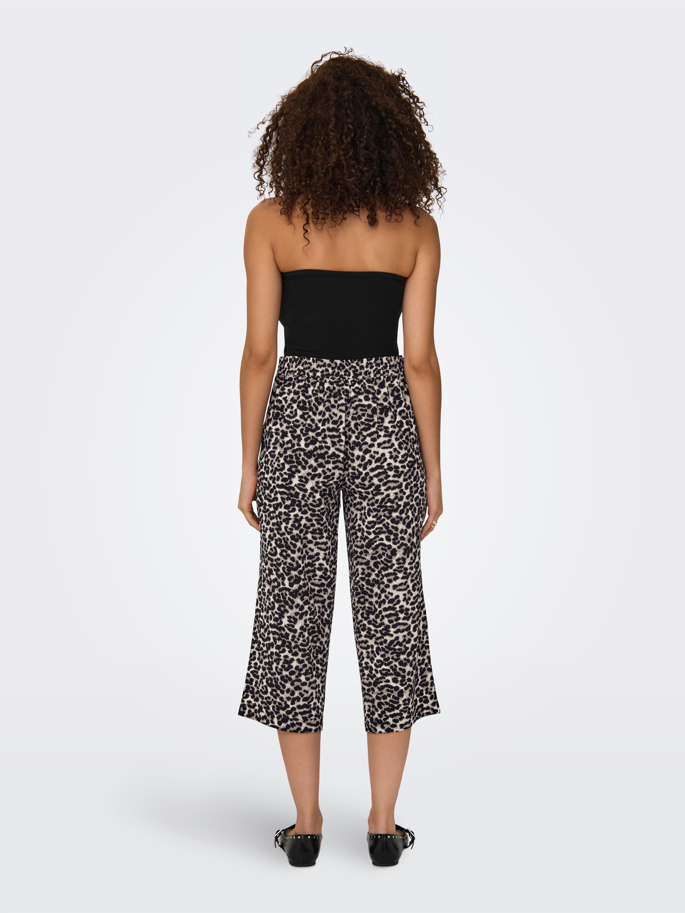 ONLY Palazzohose »ONLWINNER – Culottehose mit elastischem Bund und Kordelzug«, unifarben, modisch, regular fit, Kunstfaser, Eingrifftaschen