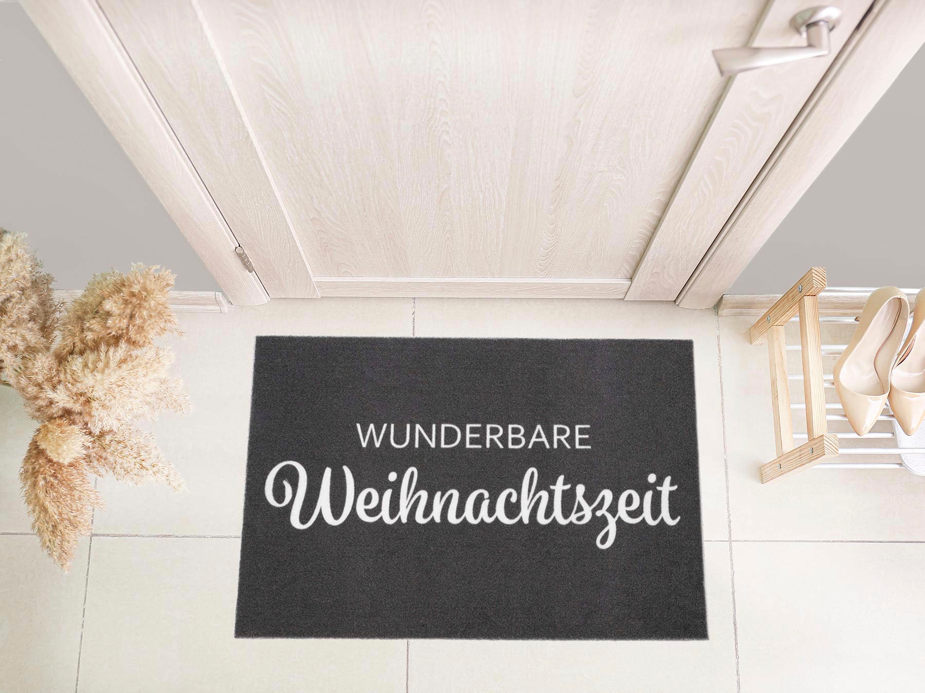 Primaflor-Ideen in Textil Fussmatte »VELVET - WEIHNACHTSZEIT, Made in Belgium«, rechteckig, 5 mm Höhe, Schmutzfangmatte, Weihnachten, mit Spruch, waschbar, rutschhemmend