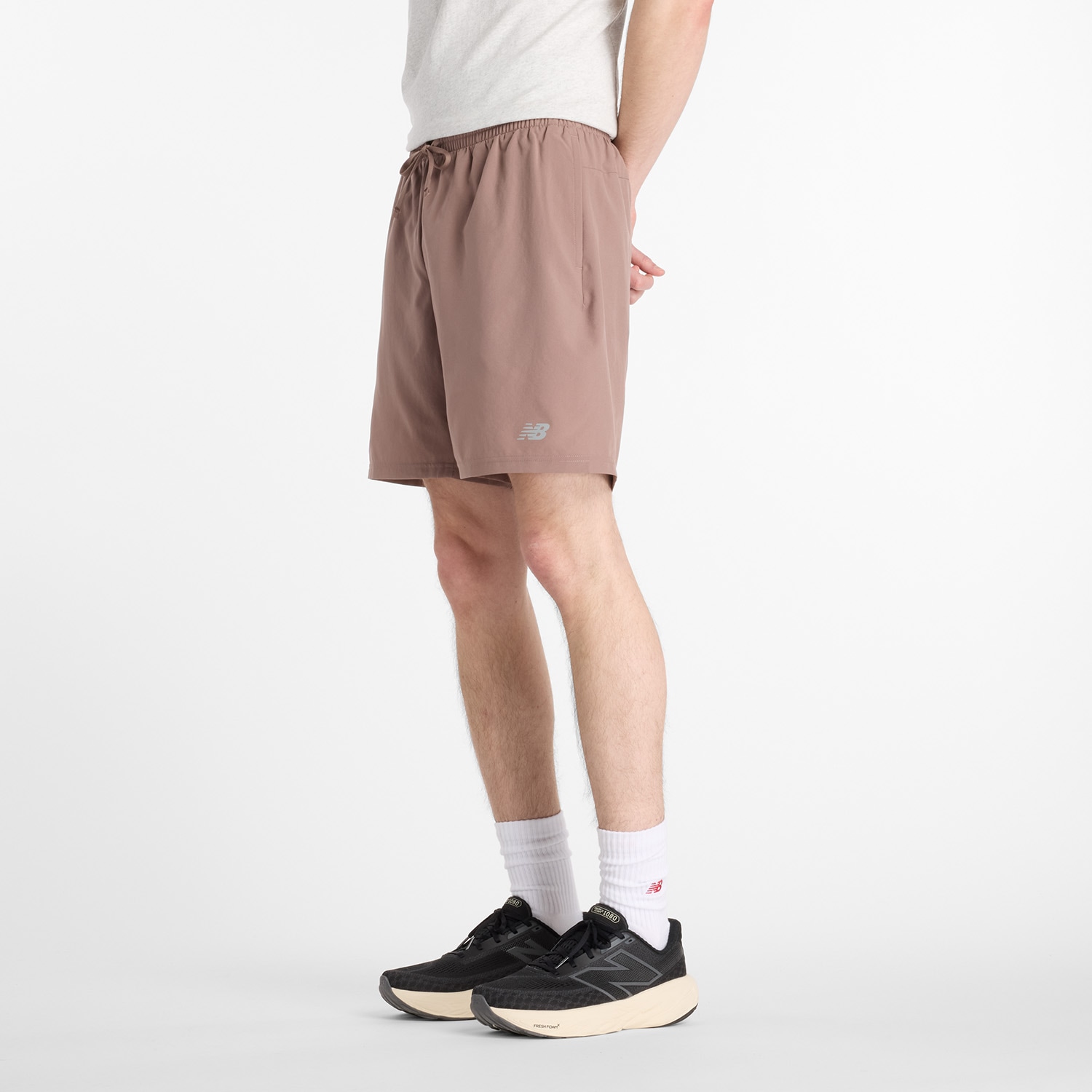 New Balance Laufshorts »Sport Essentials Short 7"«, elastischer Bund