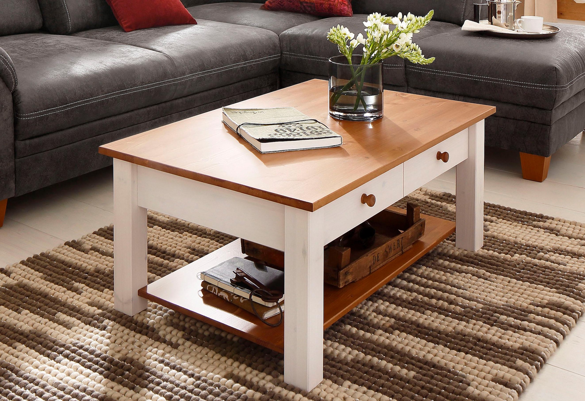 Home affaire Couchtisch »Chicago, TOPSELLER!«, (Couchtisch, Sofatisch), in zwei Grössen, Landhausstil, zusätzlicher Stauraum