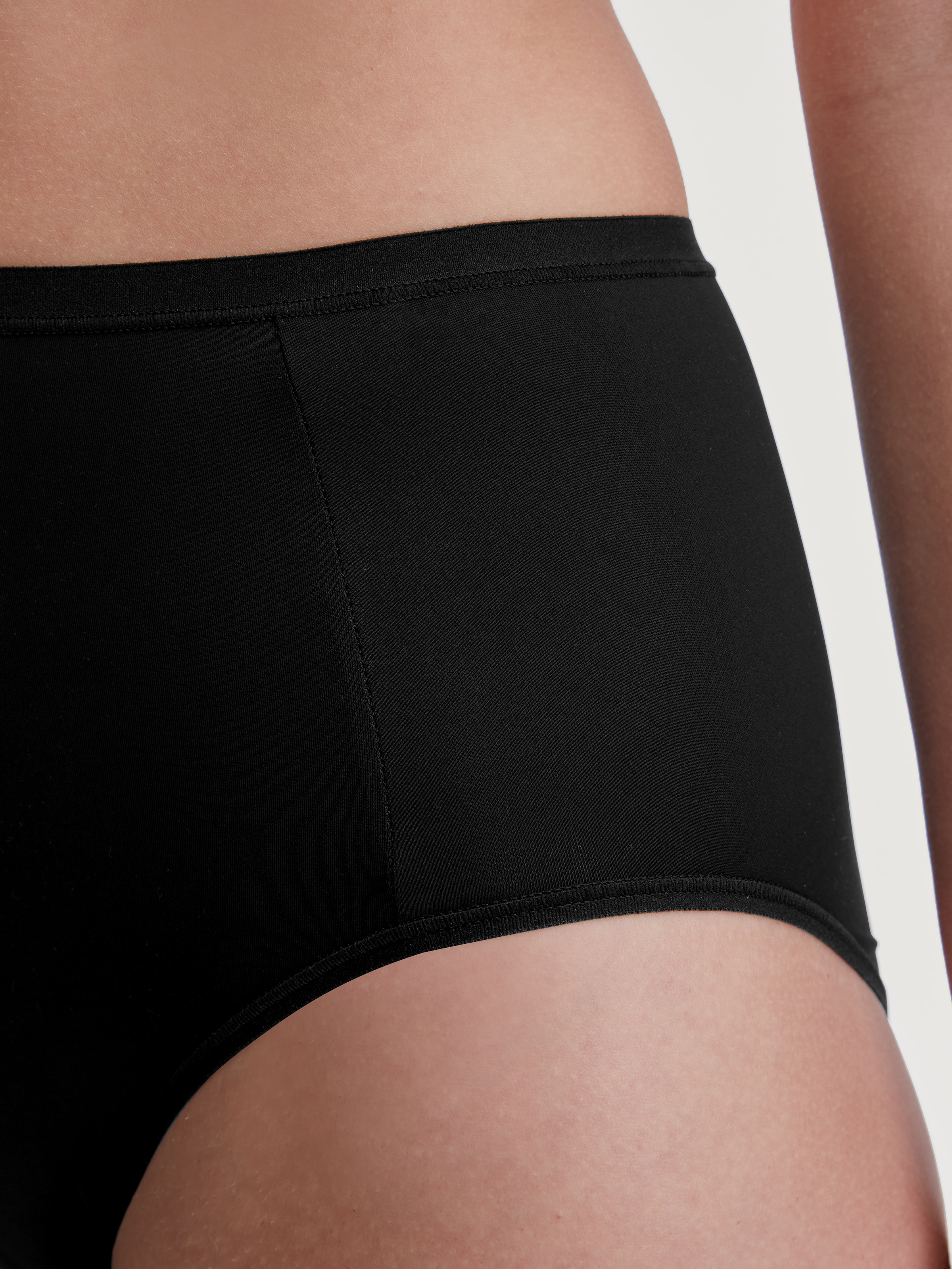 CALIDA Slip taille haute »Sleek Skin« elastischer Bund, hoher Schnitt, Single Jersey