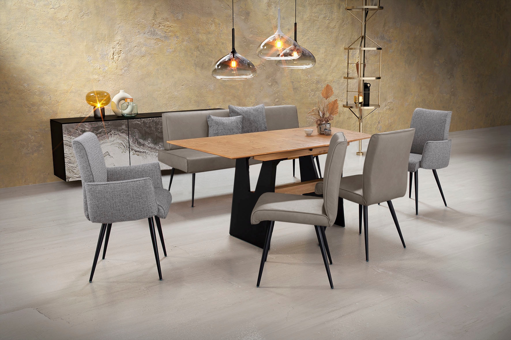 K+W Komfort & Wohnen Essgruppe »Giacomo I« Polsterbank, 2 Stühle und 2 Armlehnenstühle, 6 Stk. tlg. 2 Stühle und Bank, 2 Armlehnenstühle Stoff 775, Tisch 160 oder 180 cm