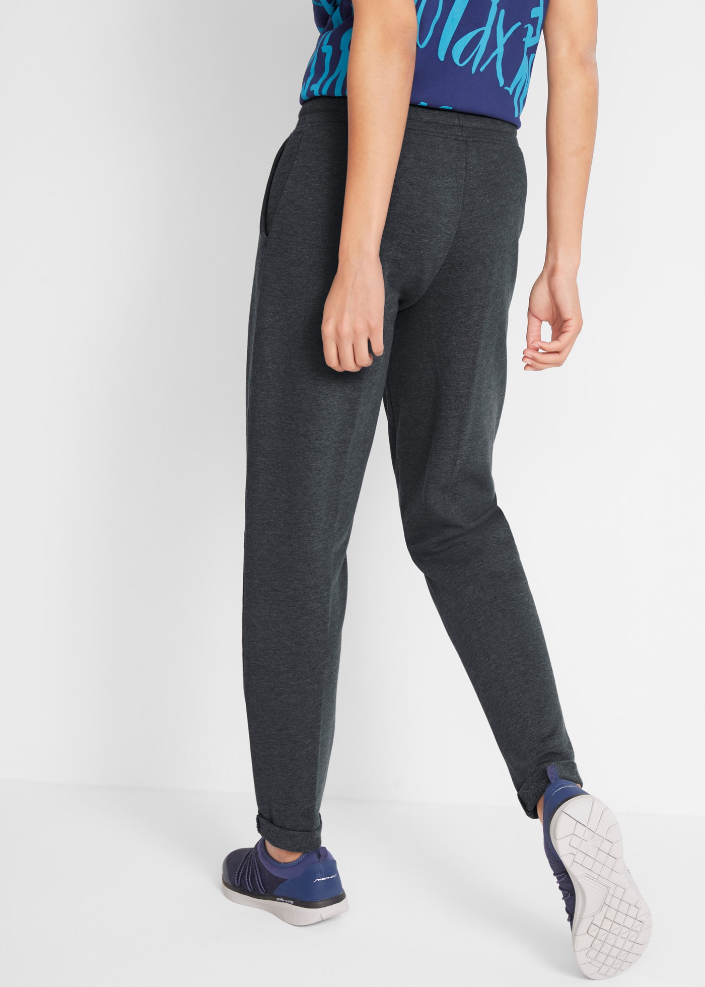 bonprix Sweathose »Sweathose mit Bequembund«  aus Baumwolle und Polyester, mit Bindeband, Regular Fit