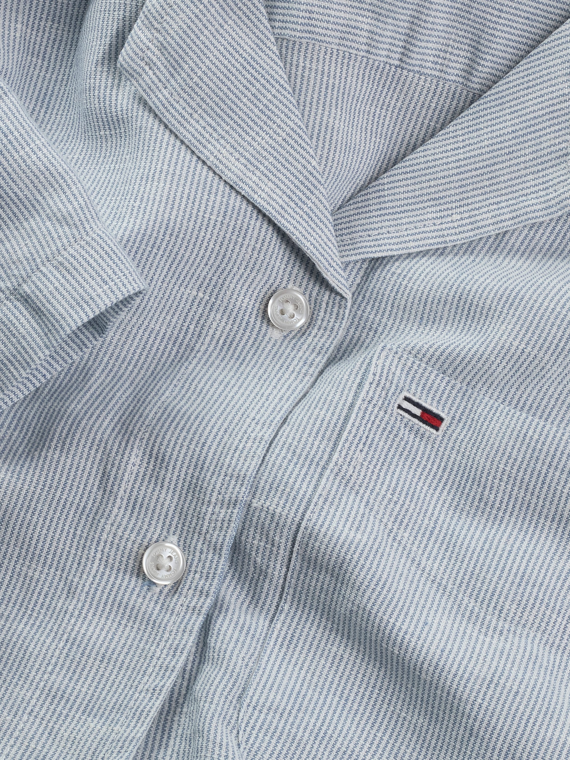 Tommy Jeans T-Shirt »TJW CRP LINEN SS SHIRT«, mit Brusttasche, Logostickerei