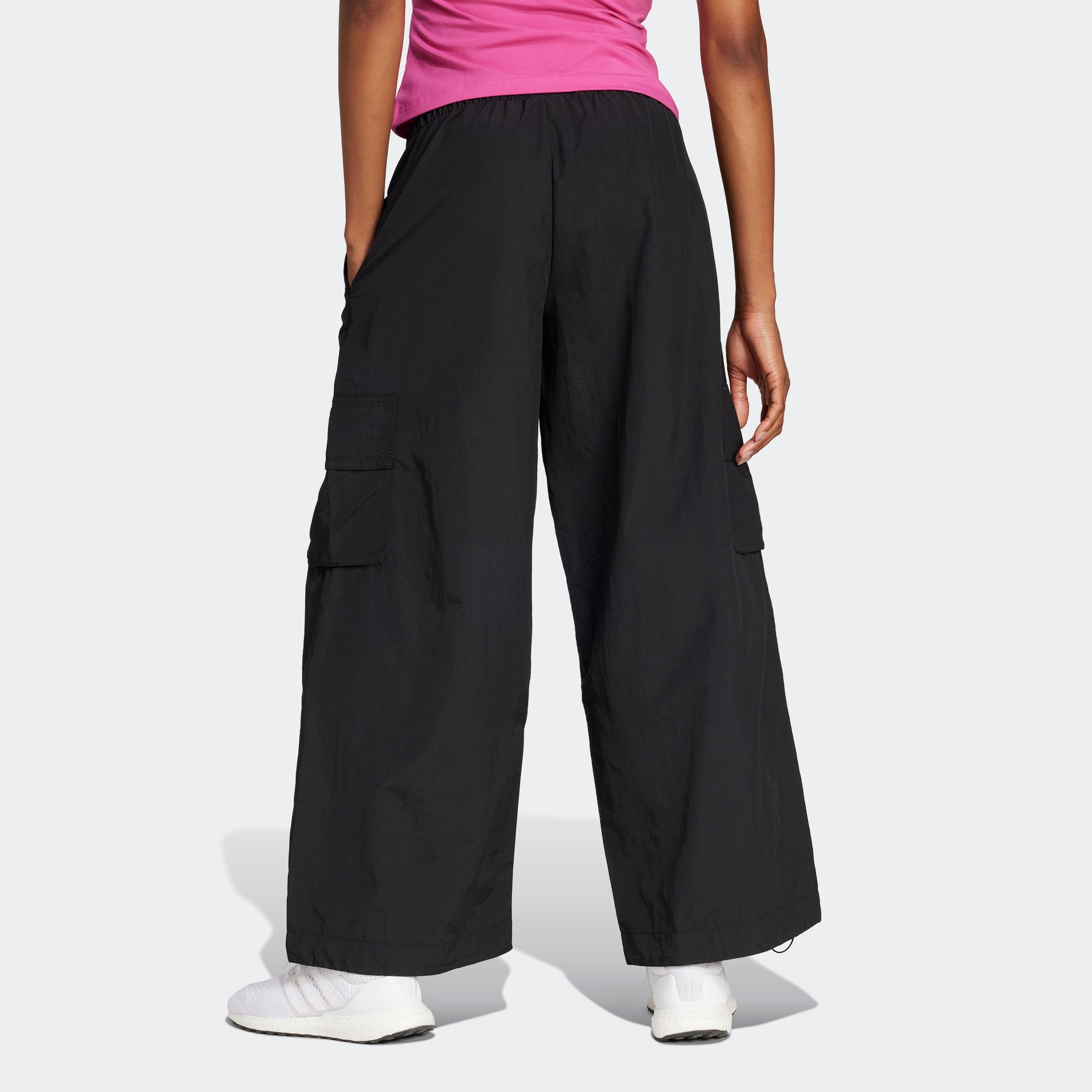 adidas Sportswear Sporthose »W CE Q1 WV CARG«, (1 tlg.)