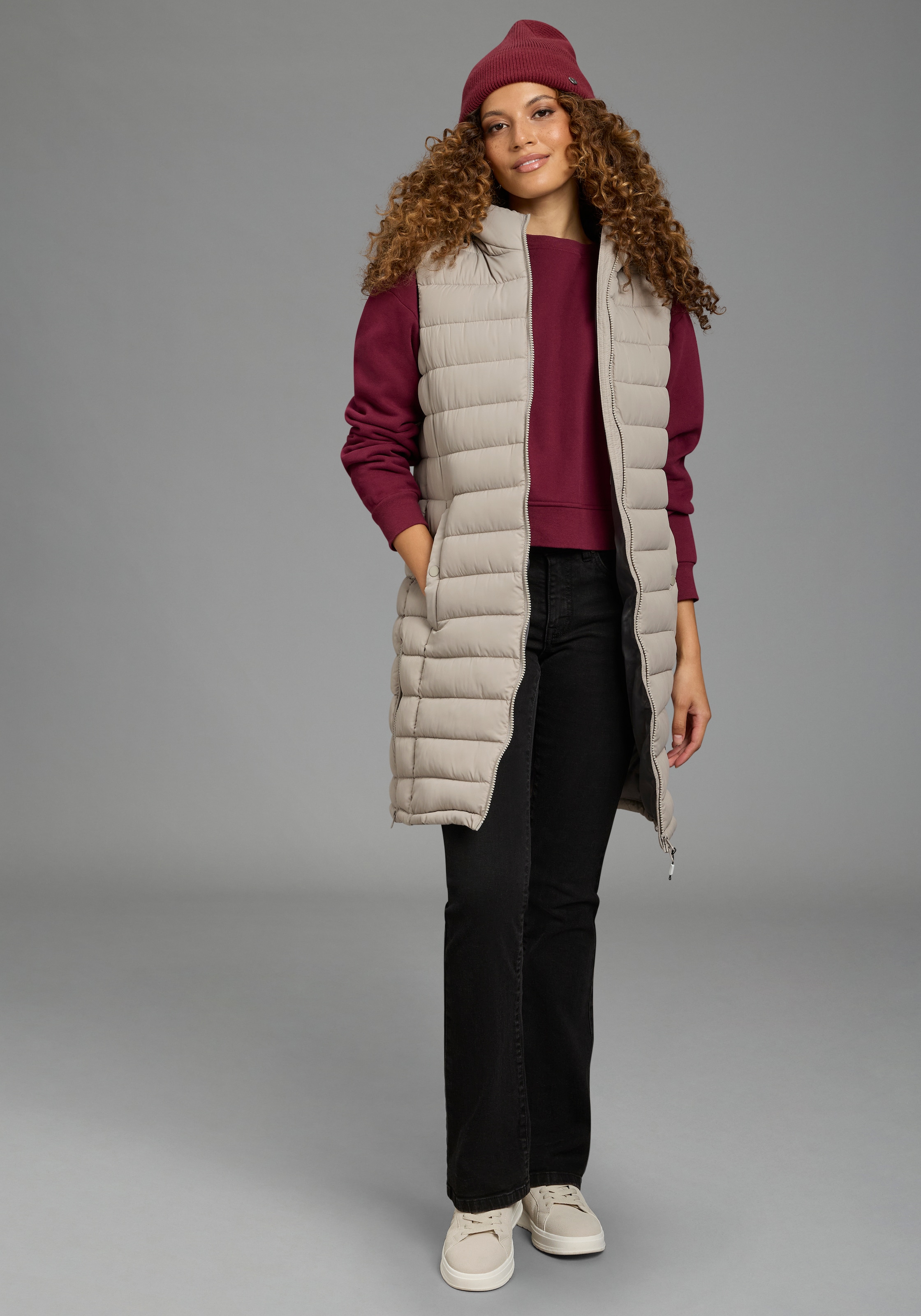 KangaROOS Gilet long matelassé, avec fentes zippées