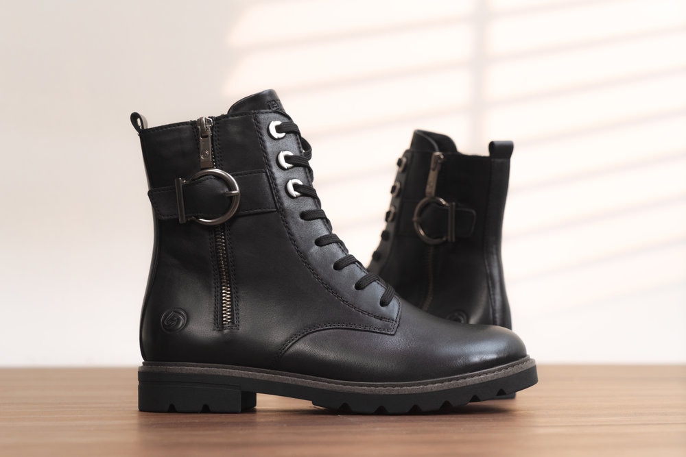 Remonte Bottes à lacets  Schnürboots, Casual-Stiefelette, Blockabsatz, mit grosser Zierschliesse