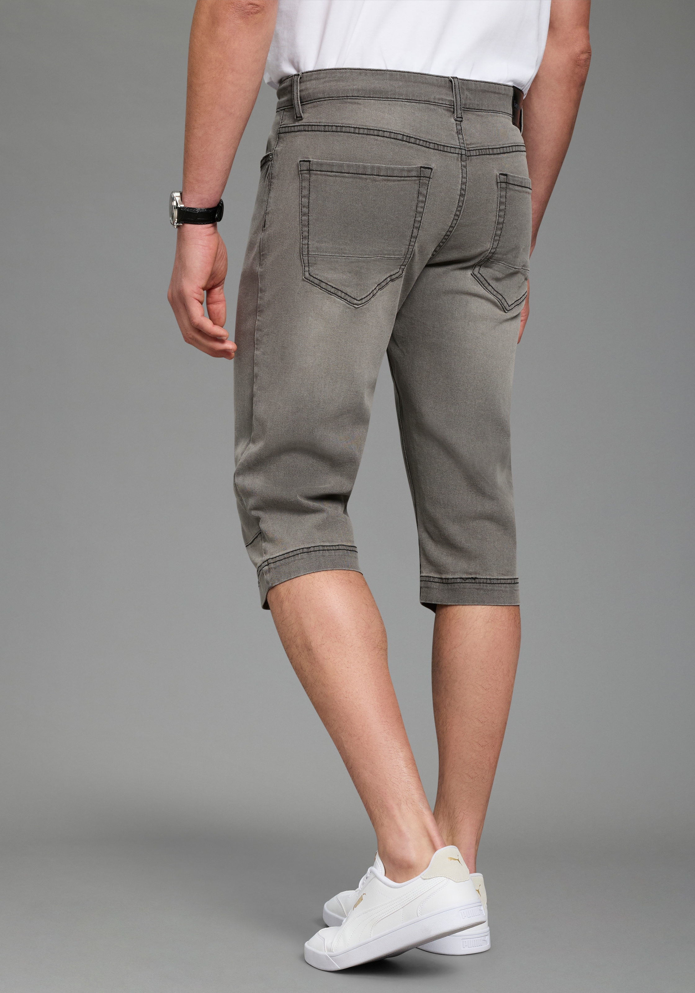 Bruno Banani Bermuda en jean »Hutch-Bermuda« Straight-Fit, normale Leibhöhe, aus elastischem Denim-Material