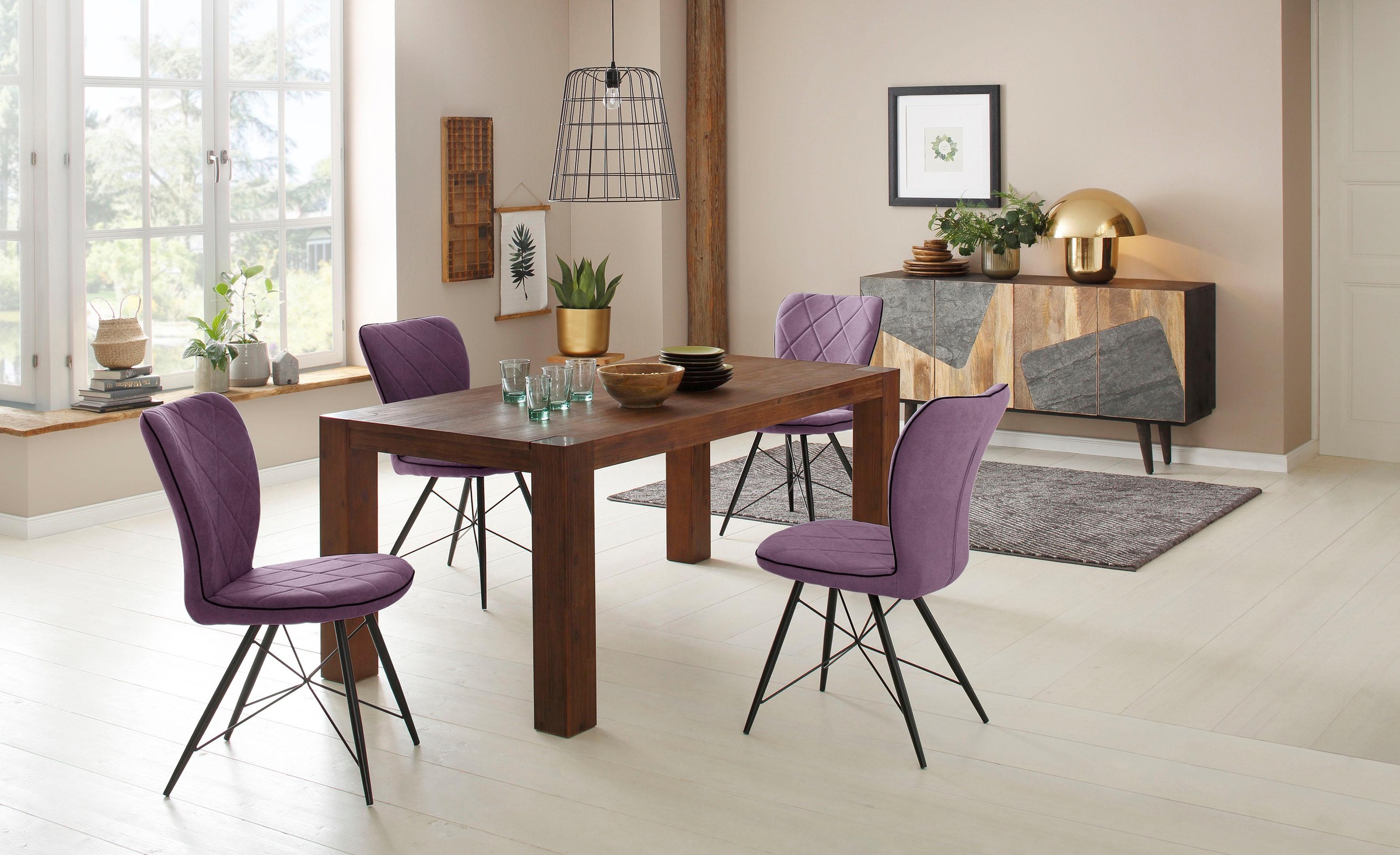 Image of Home affaire Essgruppe »Gimbi«, (Set, 5 tlg.), bestehend aus 1 Esstisch aus massivem Holz und 4 Stühlen mit schönem Webstoff Bezug bei Ackermann Versand Schweiz