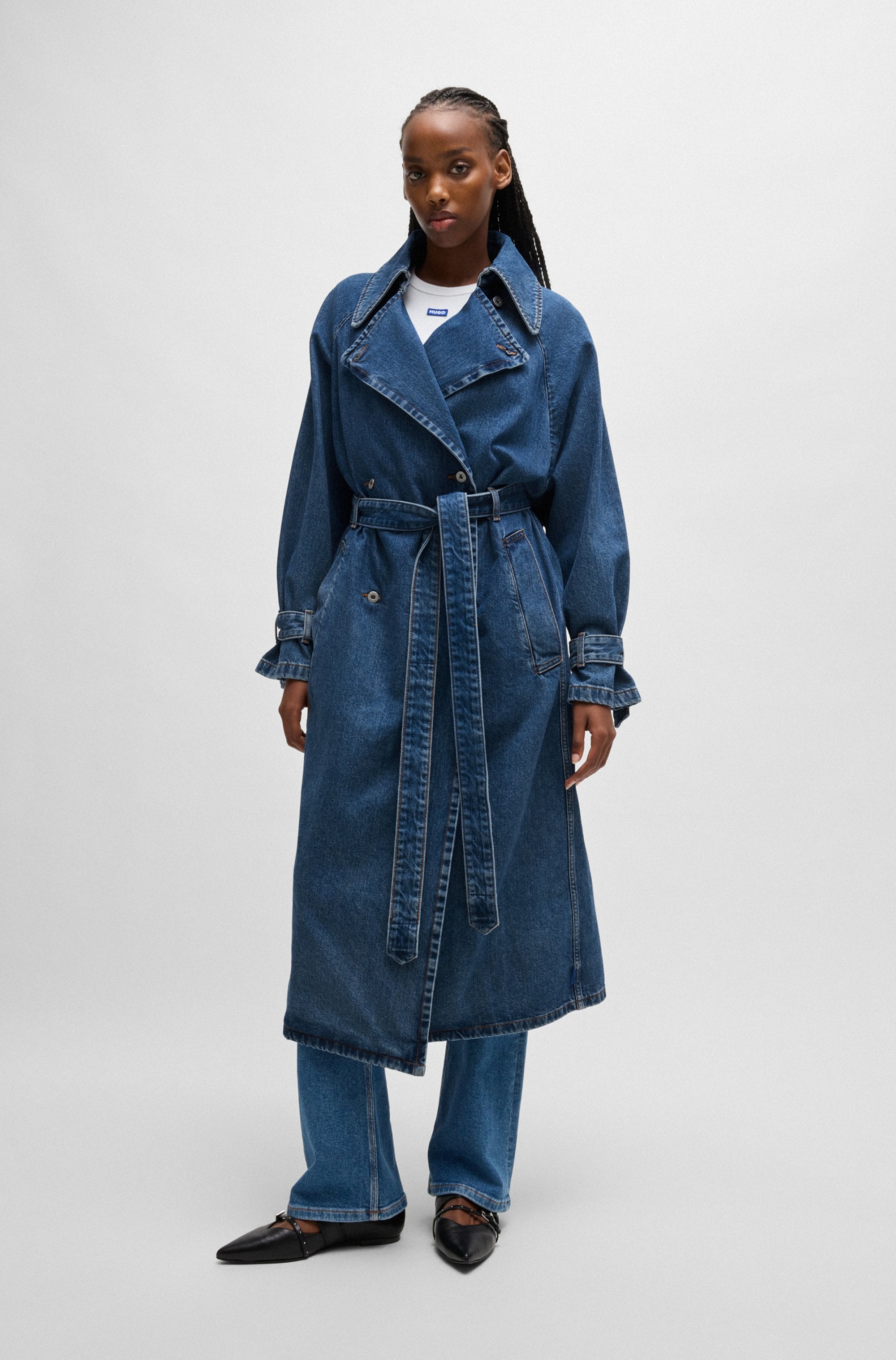 HUGO Blue Trenchcoat »Garena_1_B«, mit Taillengürtel, All Over Denim Fashion Piece Jeanstrenchcoat