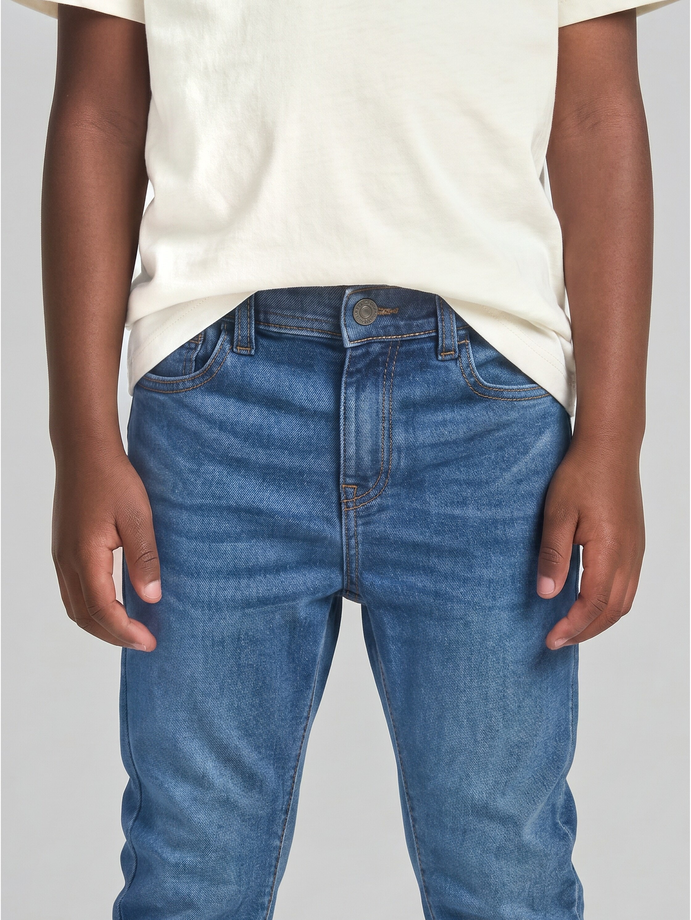 TOM TAILOR Jeans à 5 poches en coupe Slim Fit avec stretch