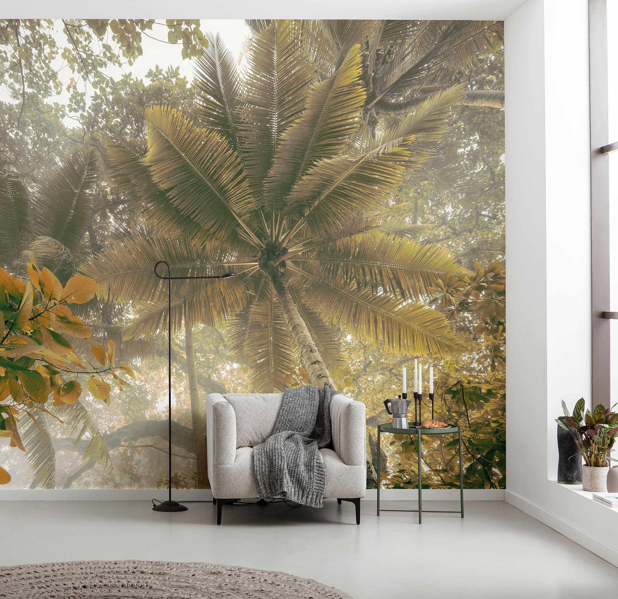 Komar Fototapete »Digitaldruck Vlies - Palms Panorama - Grösse 300 x 250 cm«, bedruckt-floral-geblümt-gemustert-tropisch, Wohnzimmer, Schlafzimmer