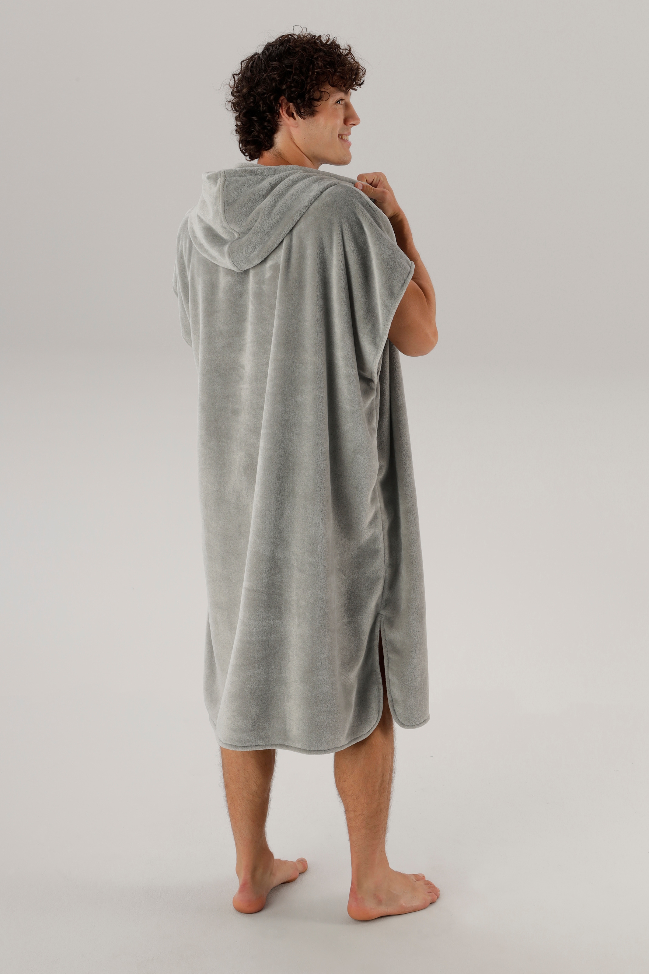GOODproduct Badeponcho »Miia, Surfponcho ideal für Sauna, Spa & im Urlaub« 1 Stk. weich und kuschelig, plüsch, Unisex, für Damen und Herren