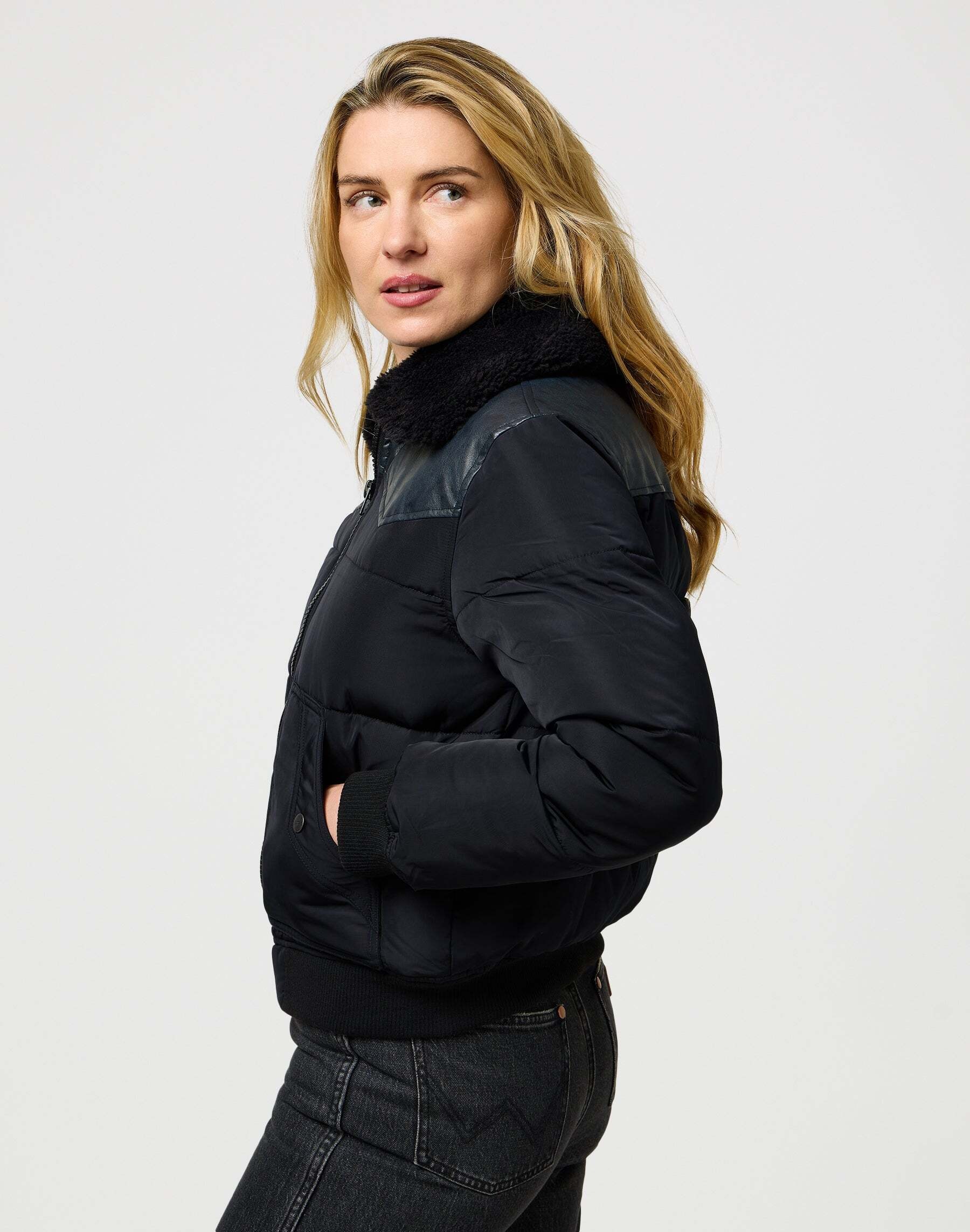 Wrangler Winterjacke »WRANGLER Winterjacke Western Puffer«
