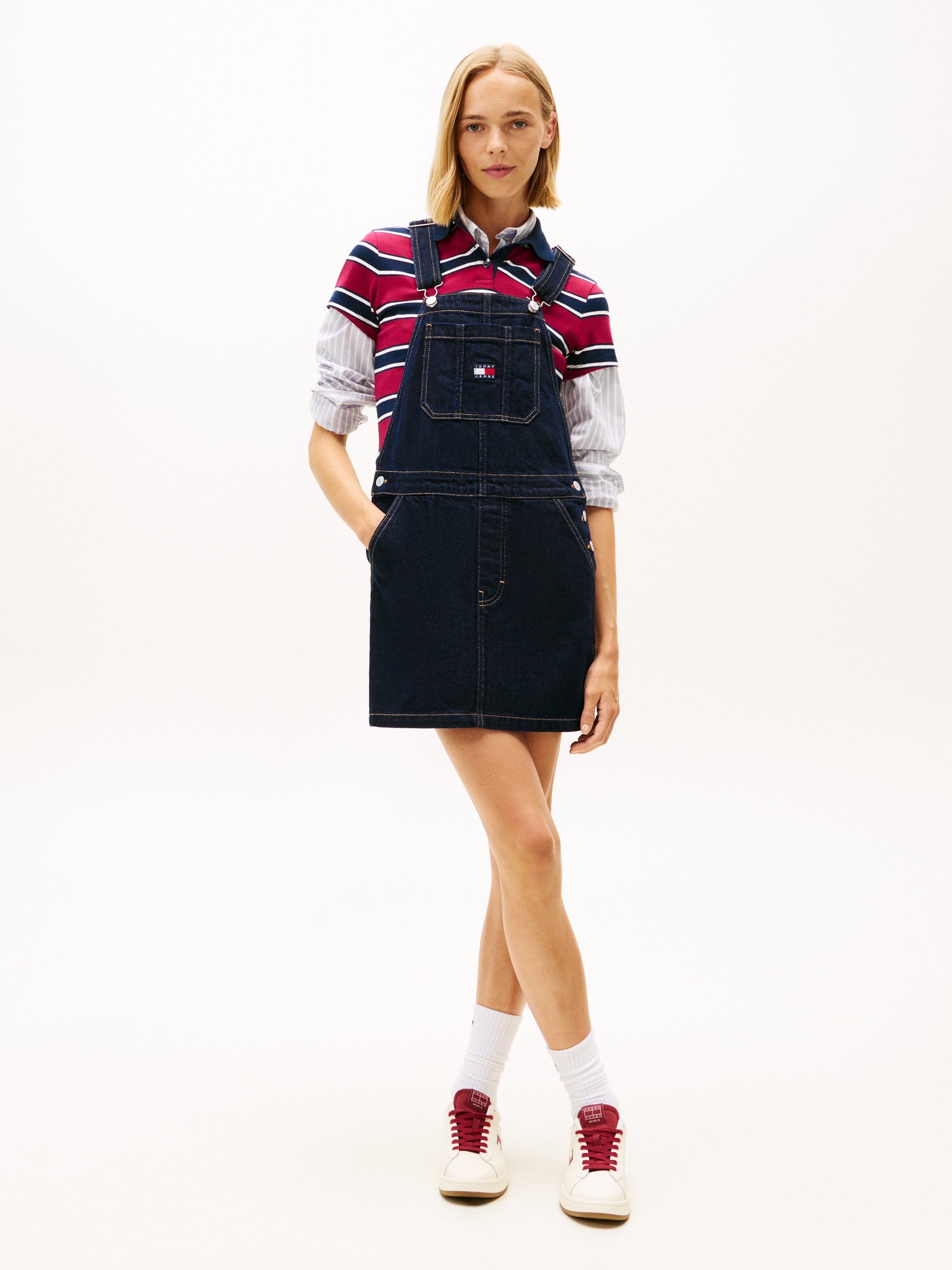 Image of Tommy Jeans Latzkleid "DUNGAREE DENIM DRESS EI5050 EXT" Eingrifftaschen