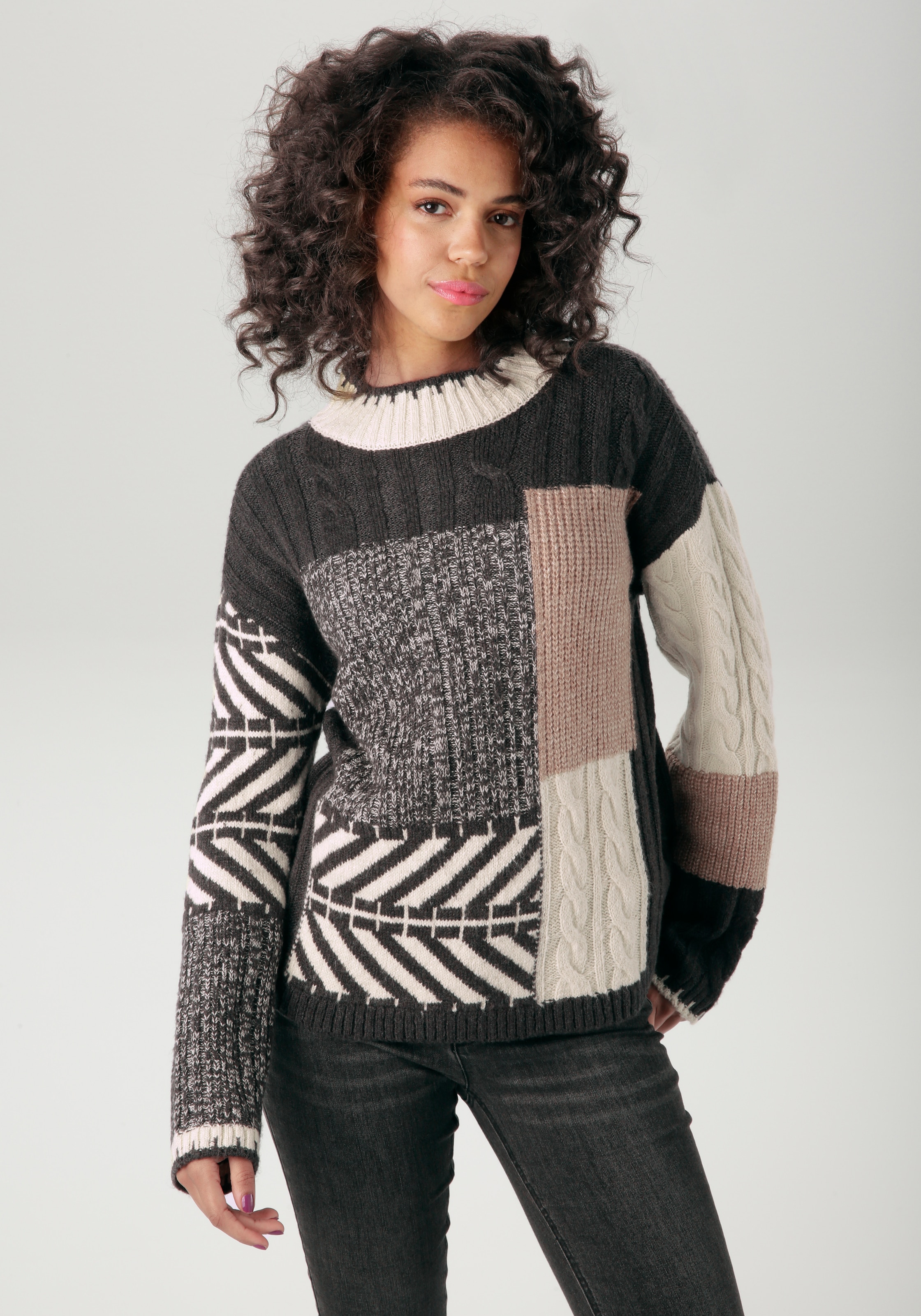 Image of Aniston CASUAL Strickpullover im farbharmonischem Patch-Dessin