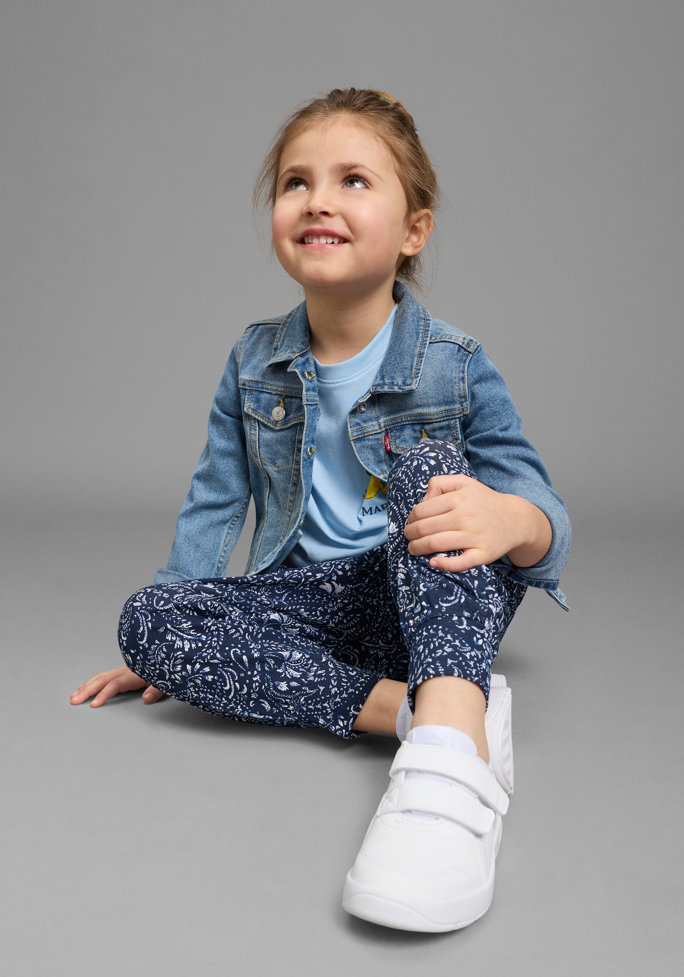 KIDSWORLD Pantalon en jersey »Viskose Haremshose«  für Mädchen, bequeme Passform, aus weichem Single Jersey