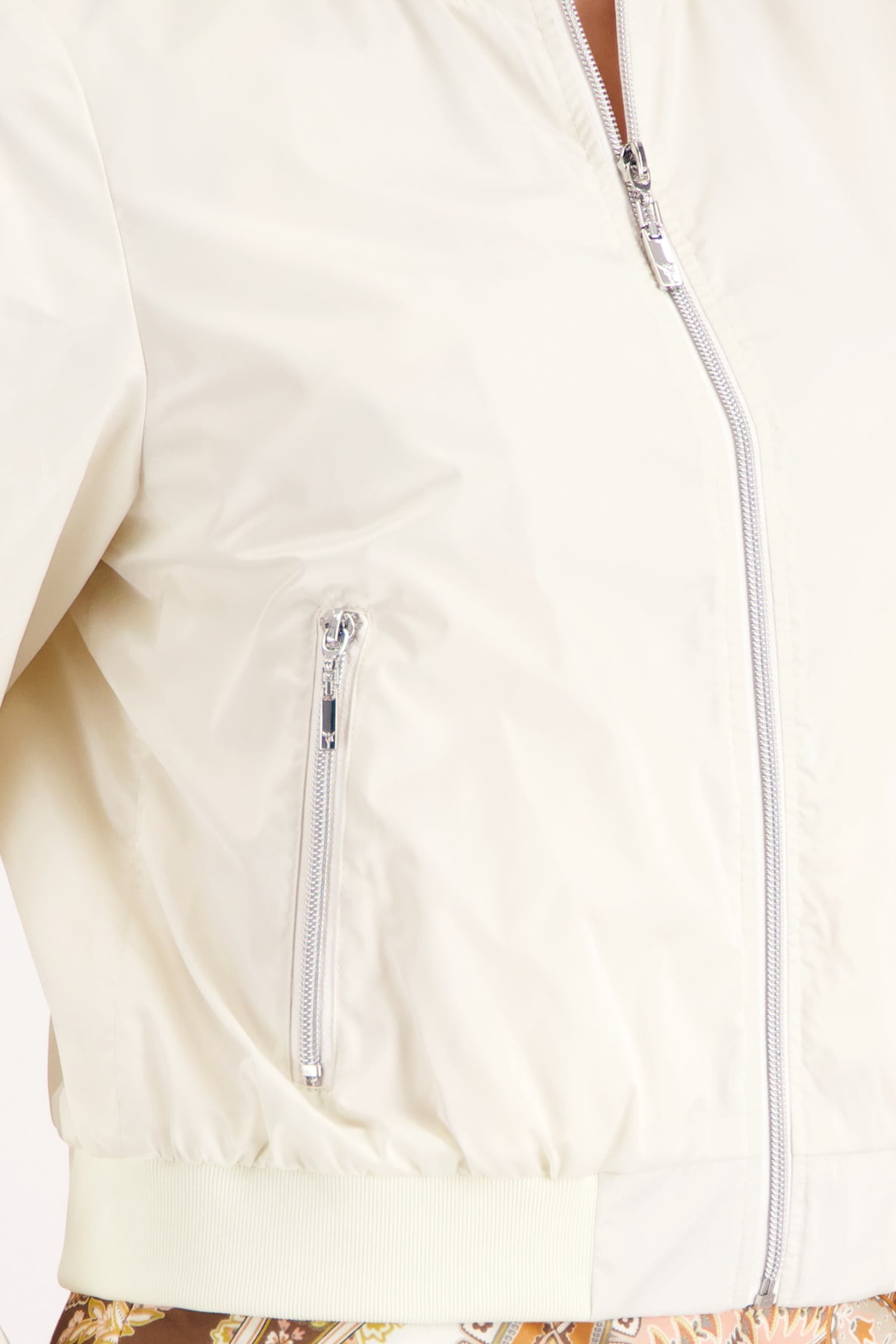 Monari Bomberjacke »Jacke Nylon« ohne Kapuze Regular fit mit Reissverschlusstaschen