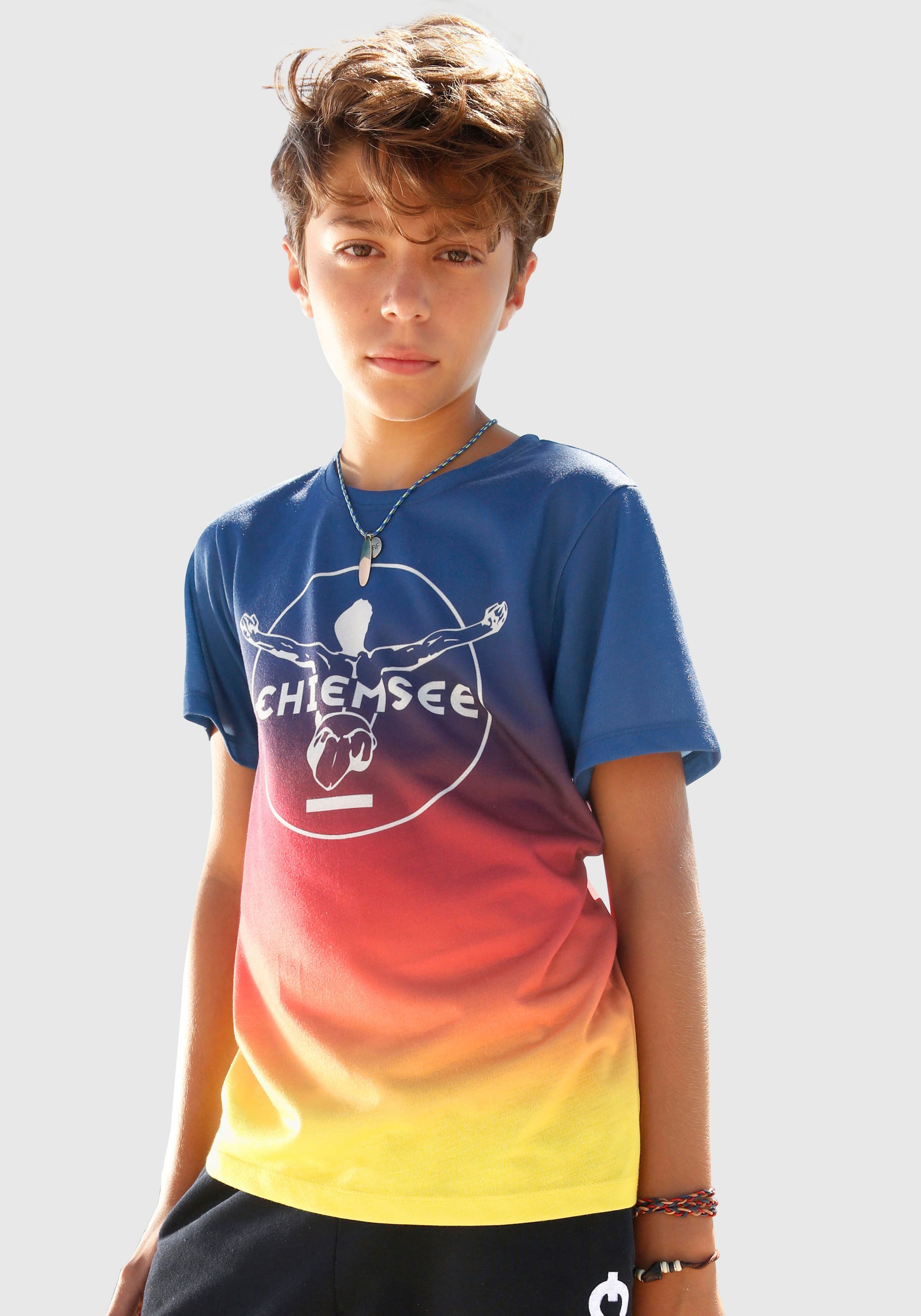 auf Druck vorn ♕ mit Chiemsee T-Shirt, im Farbverlauf versandkostenfrei