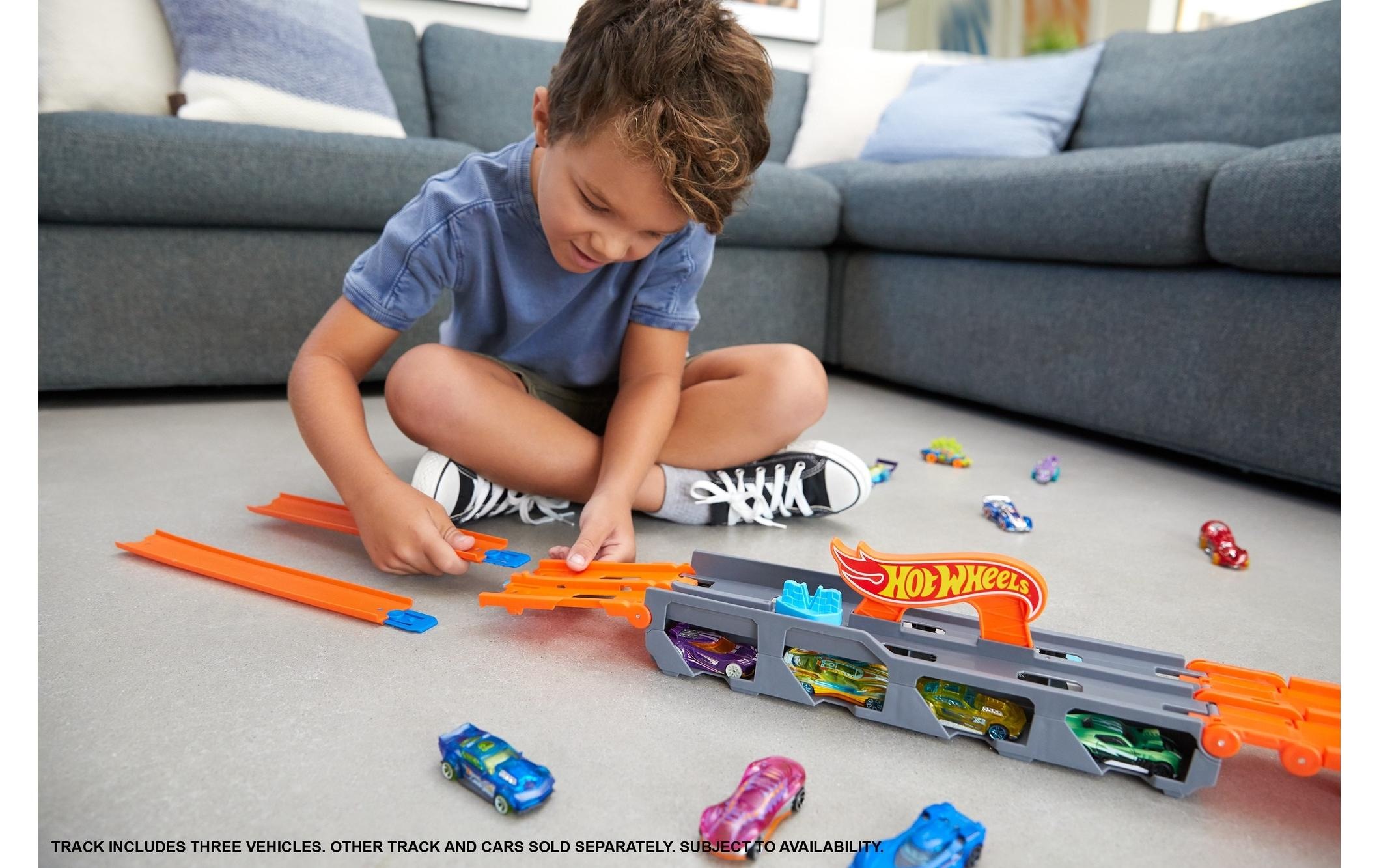 Hot Wheels Spielzeug-Auto »City 2-in-1 Rennbahn-Transporter«