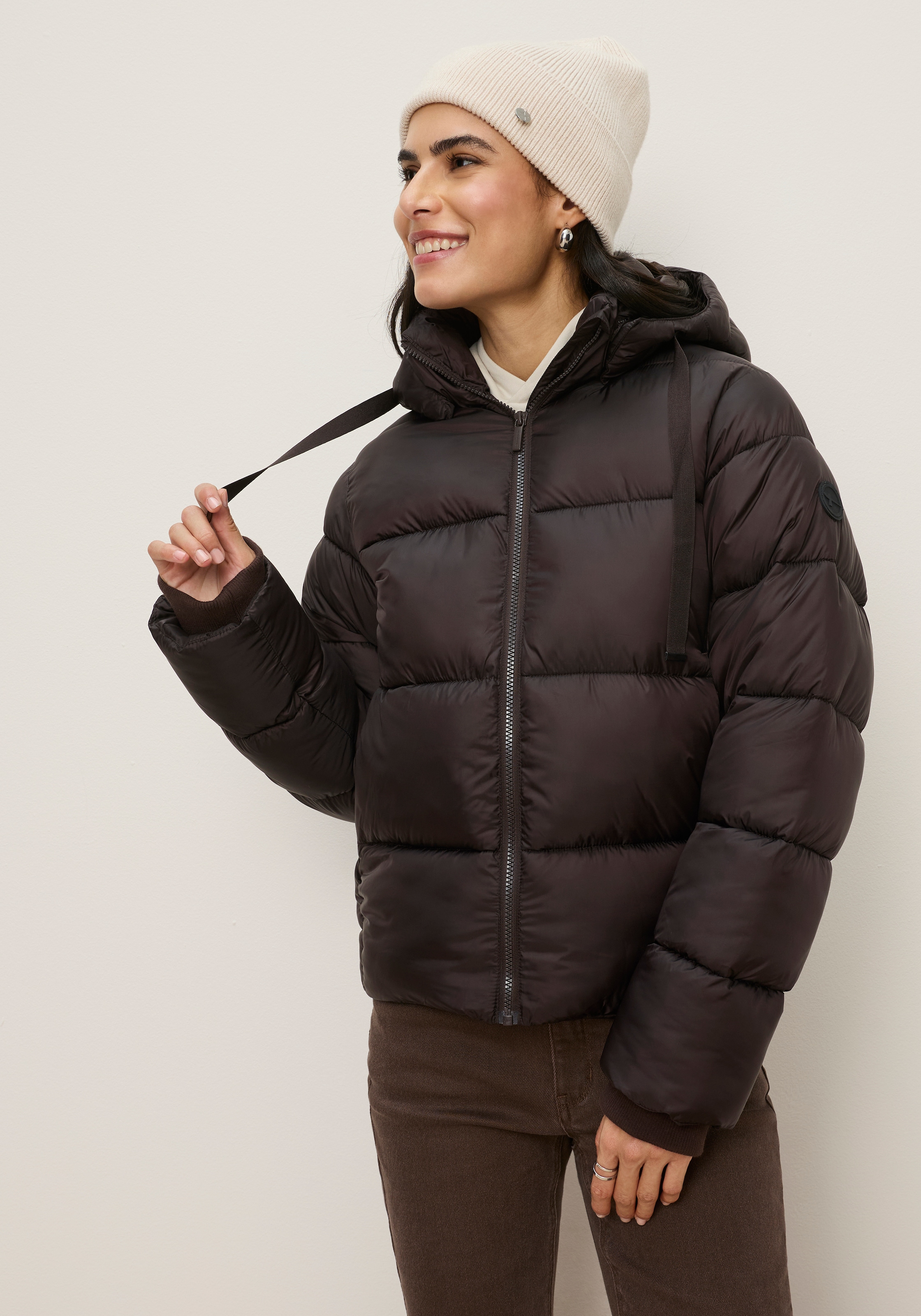 Image of Tamaris Steppjacke mit Kapuze kurze Puffer Jacke mit abnehmbarer Kapuze