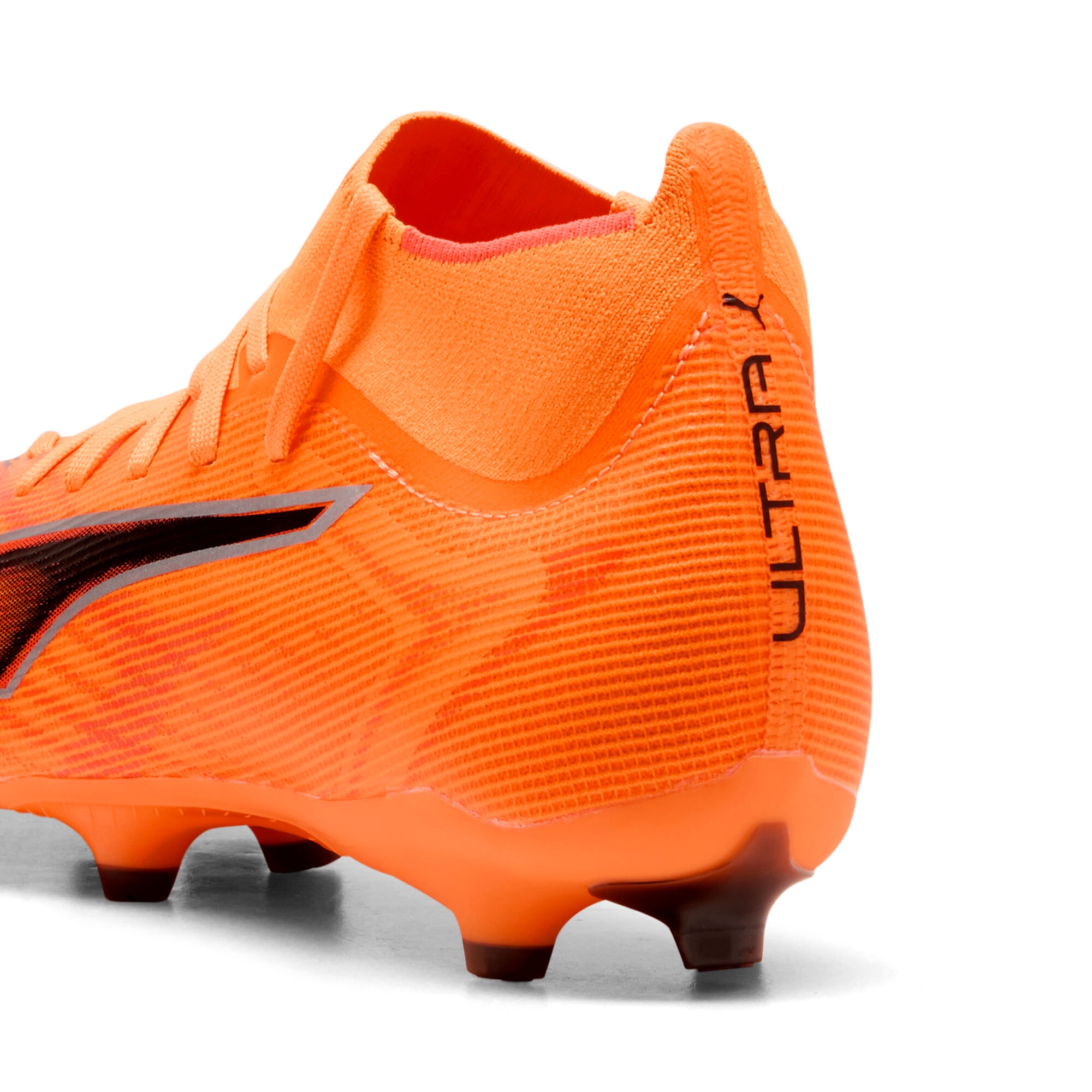 PUMA Chaussure de football »ULTRA 6 MATCH+ FG/AG«  für Rasenplätze