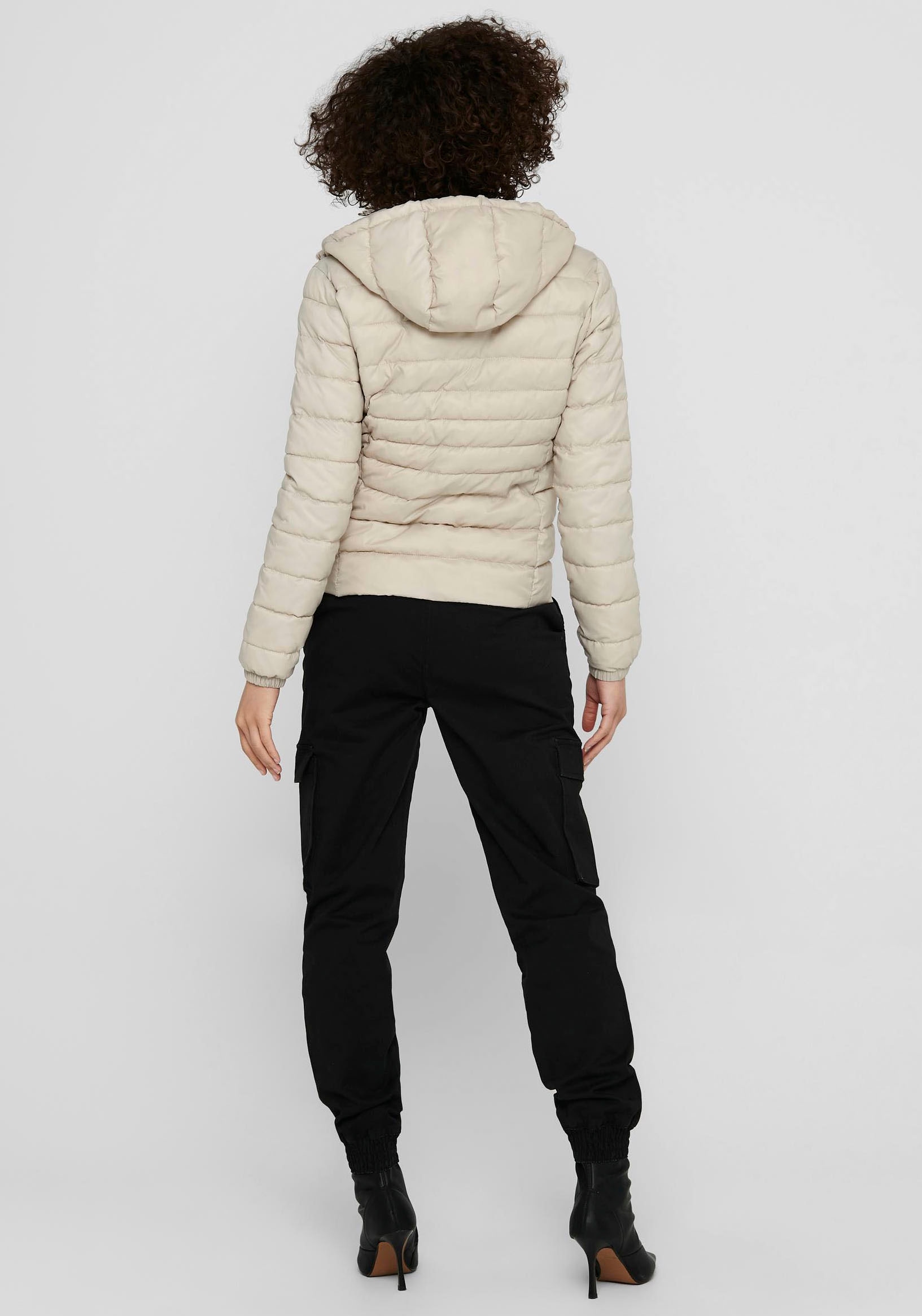 ONLY Steppjacke »ONLTAHOE HOOD JACKET OTW NOOS«, mit Kapuze, in modisch kurzer Form