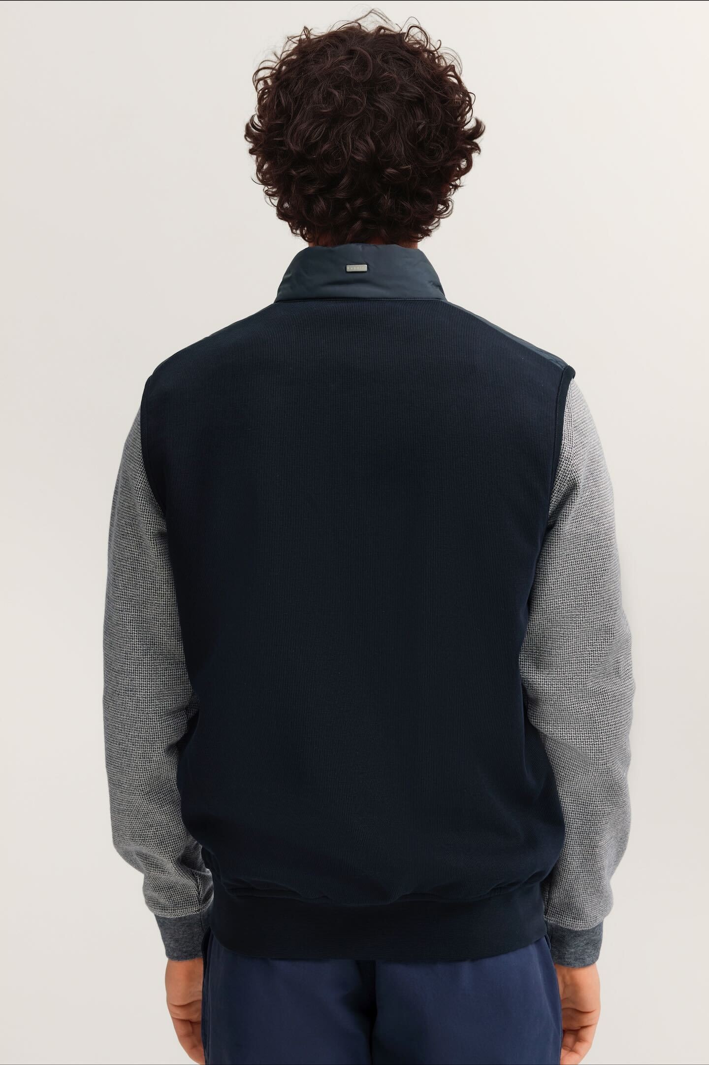 bugatti Gilet matelassé »Regular Fit« Rücken aus Baumwolle