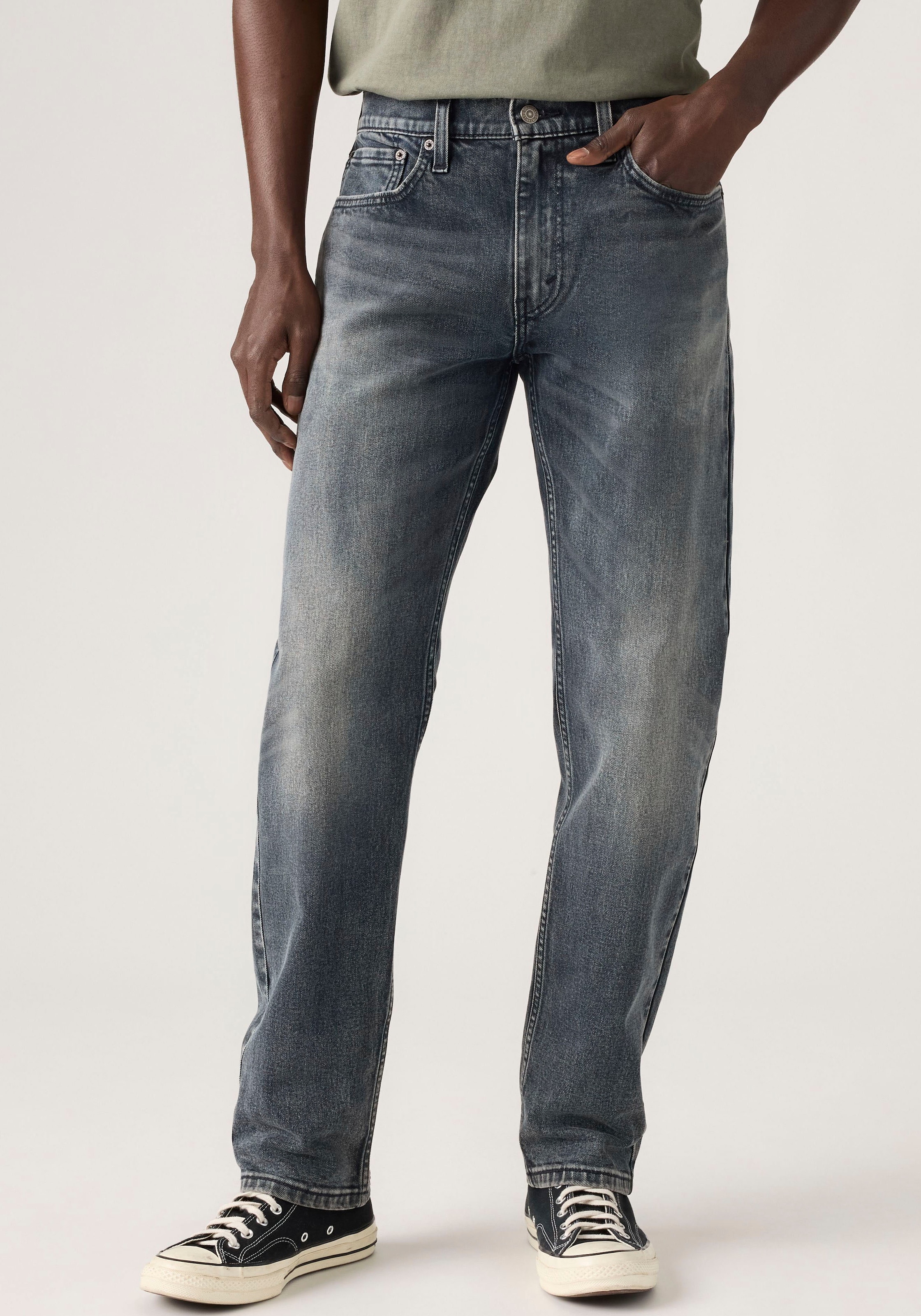 Image of Levis Tapered-fit-Jeans in elegantem, modernem Stil