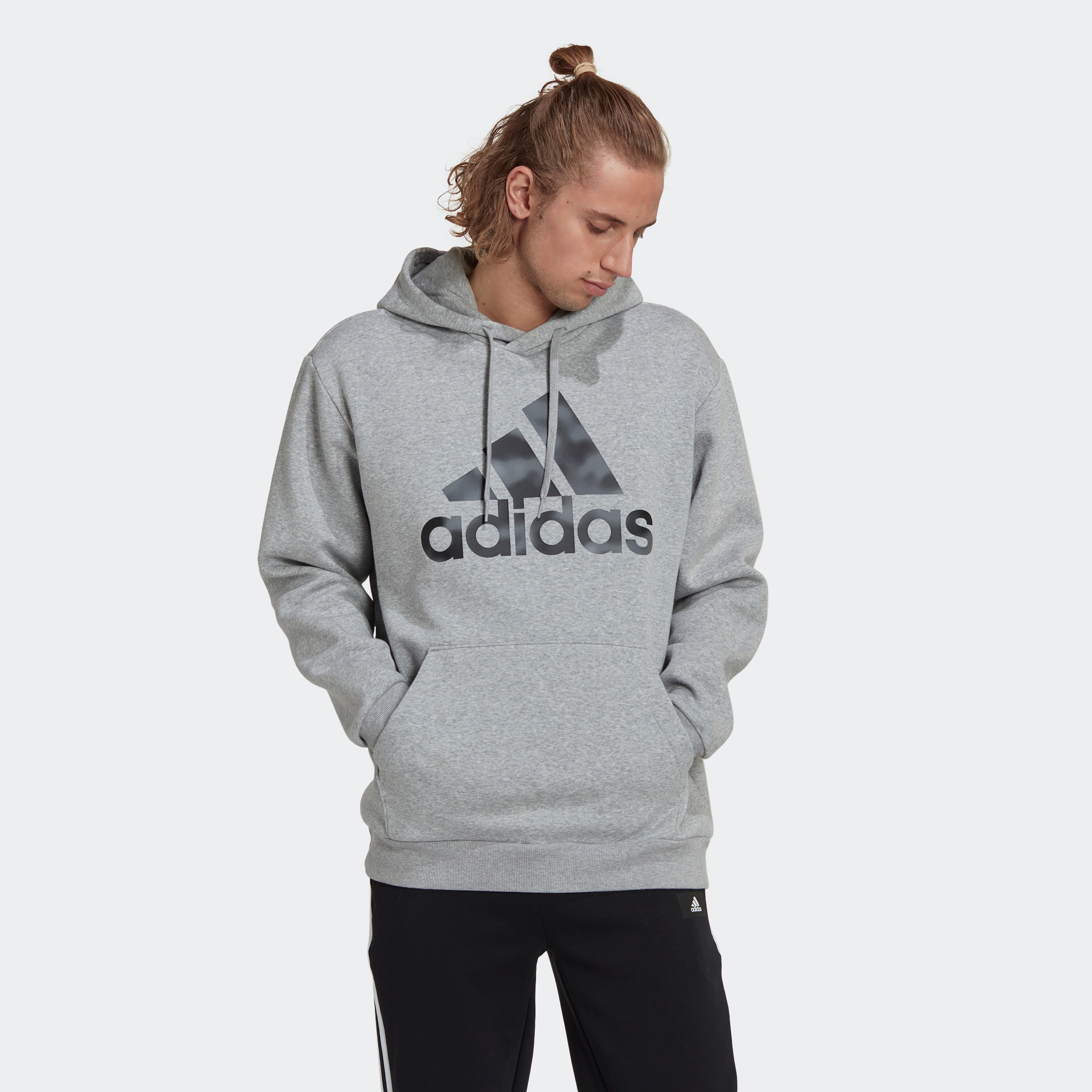 Image of adidas Performance Sweatshirt »ESSENTIALS CAMO PRINT FRENCH TERRY HOODIE« bei Ackermann Versand Schweiz