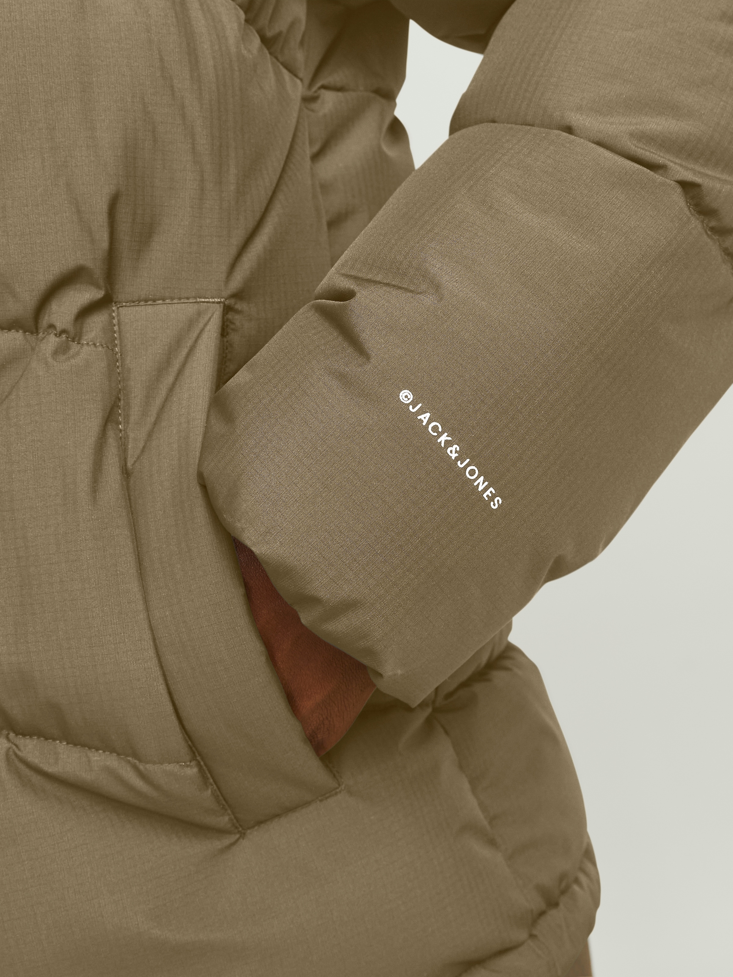 Jack & Jones PlusSize Steppjacke »JJWORLD PUFFER JACKET PLS« mit Kapuze