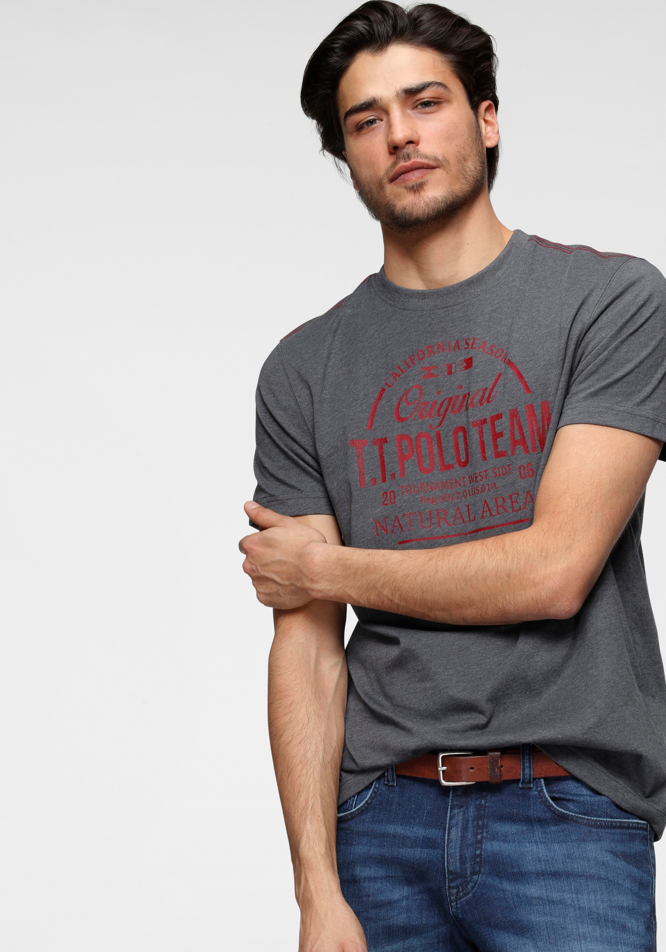 Image of TOM TAILOR Polo Team T-Shirt, mit grossem Logofrontprint bei Ackermann Versand Schweiz