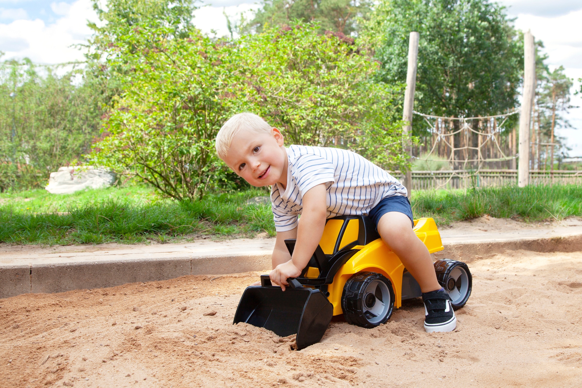 Lena® Spielzeug-Radlader »Aufsitz-Schaufellader Giga Trucks Pro X«, Made in Europe