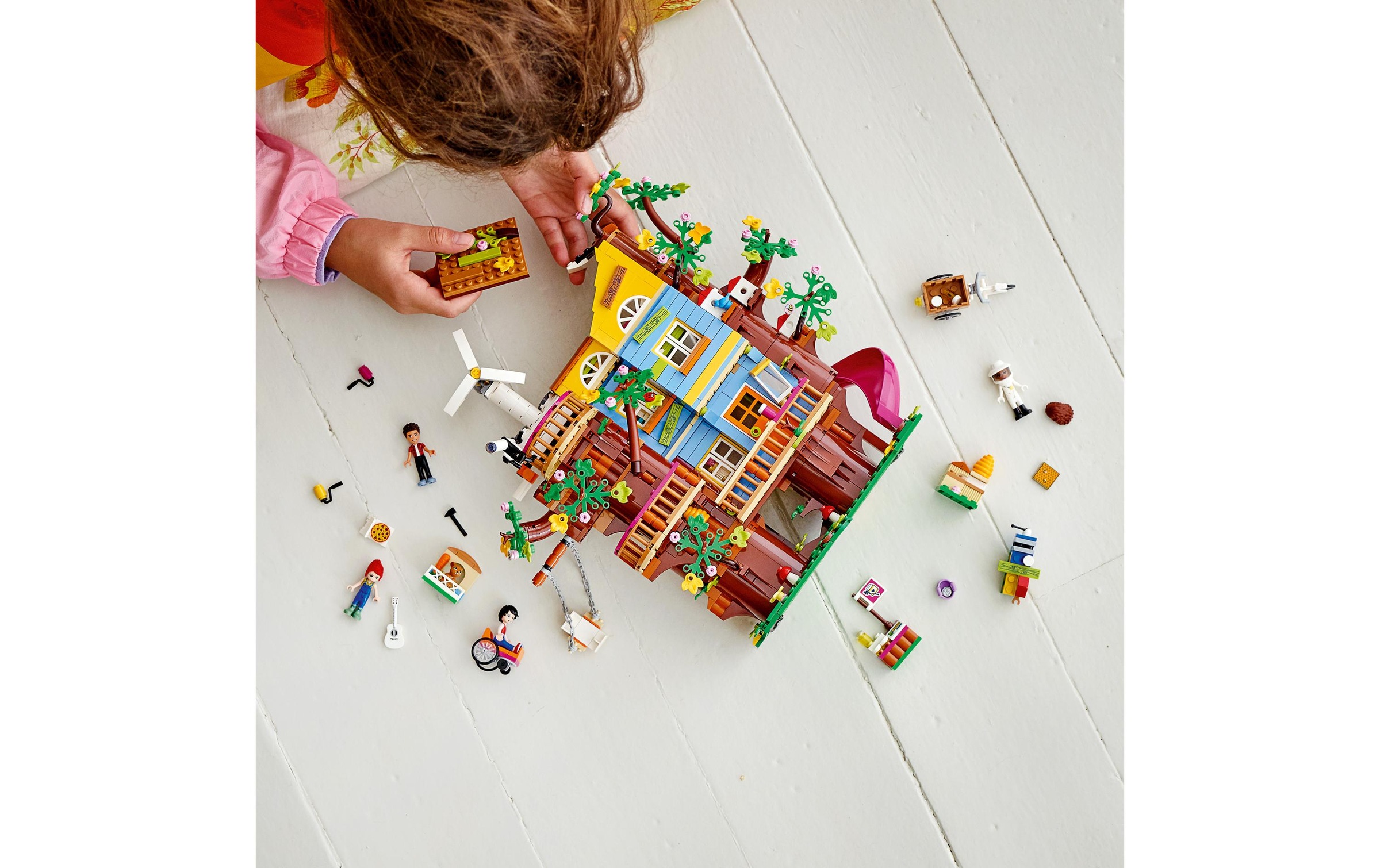 LEGO® Spielbausteine »Freundschaftsbaumhaus«, (1114 St.)