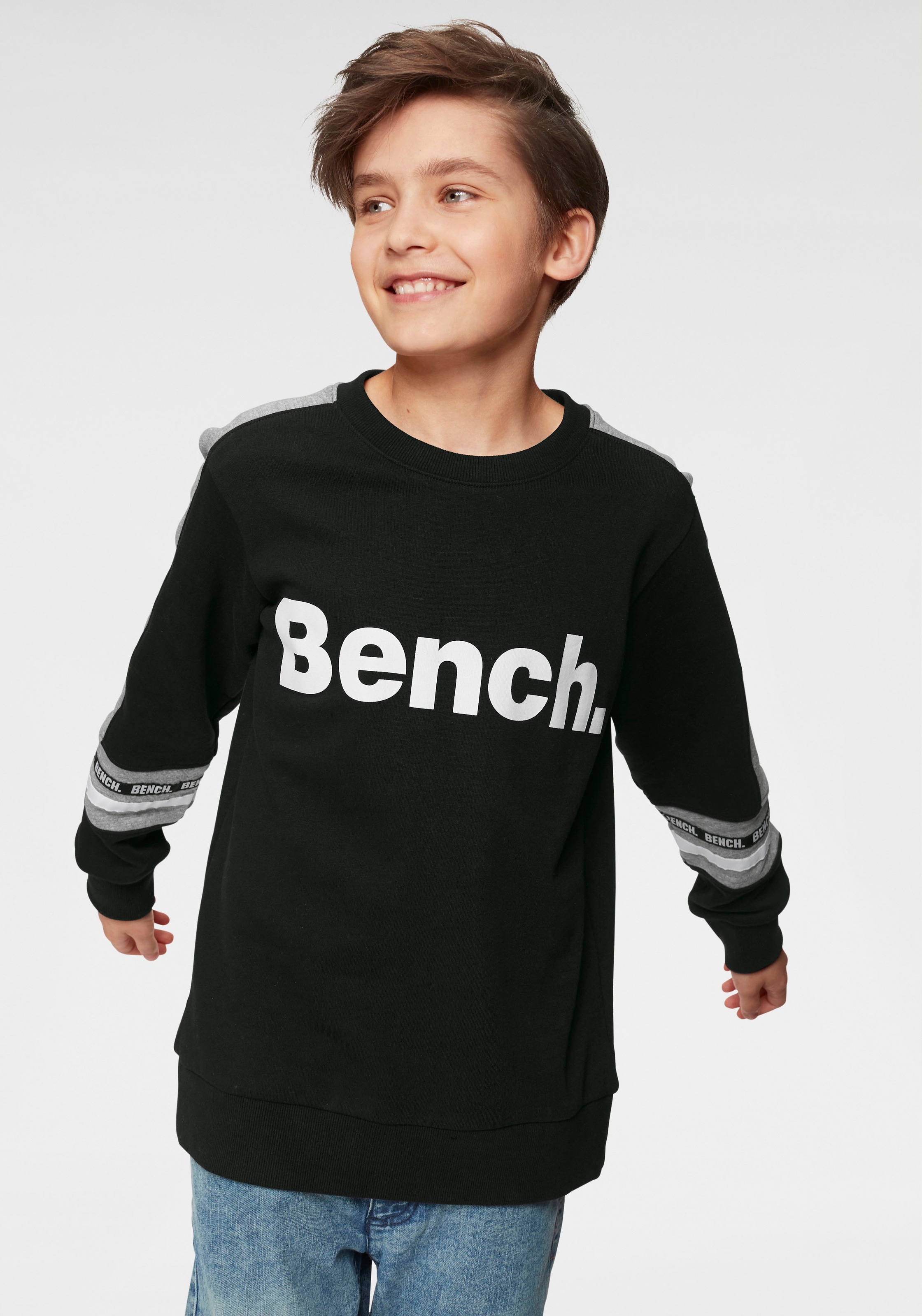 Image of Bench. Sweatshirt »mit farbigen Einsätzen« bei Ackermann Versand Schweiz