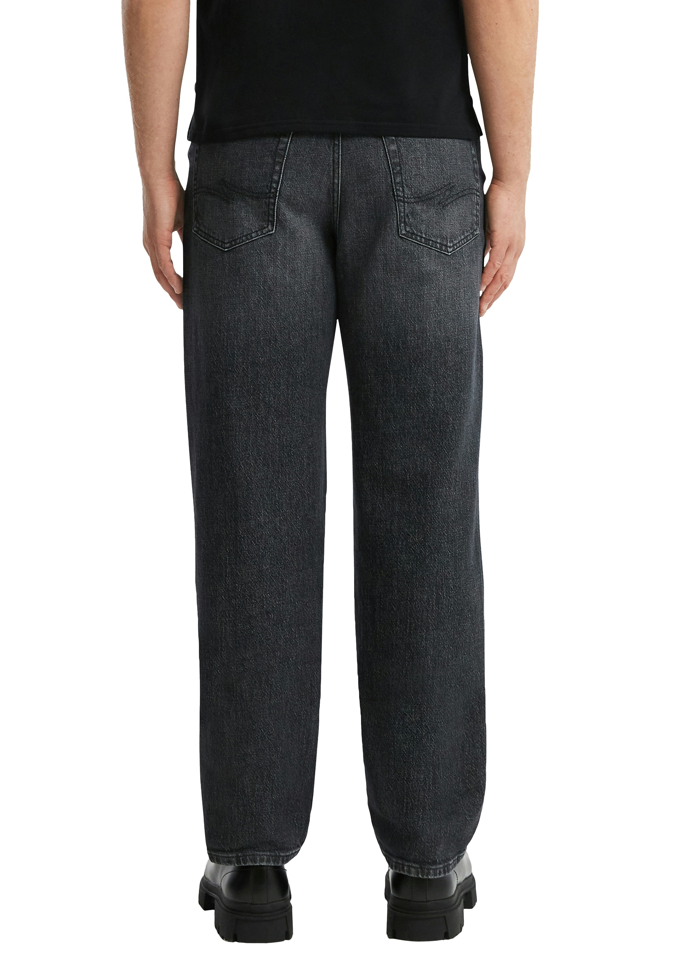 QS Relax-fit-Jeans »Style Devon«, im Five-Pocket Style
