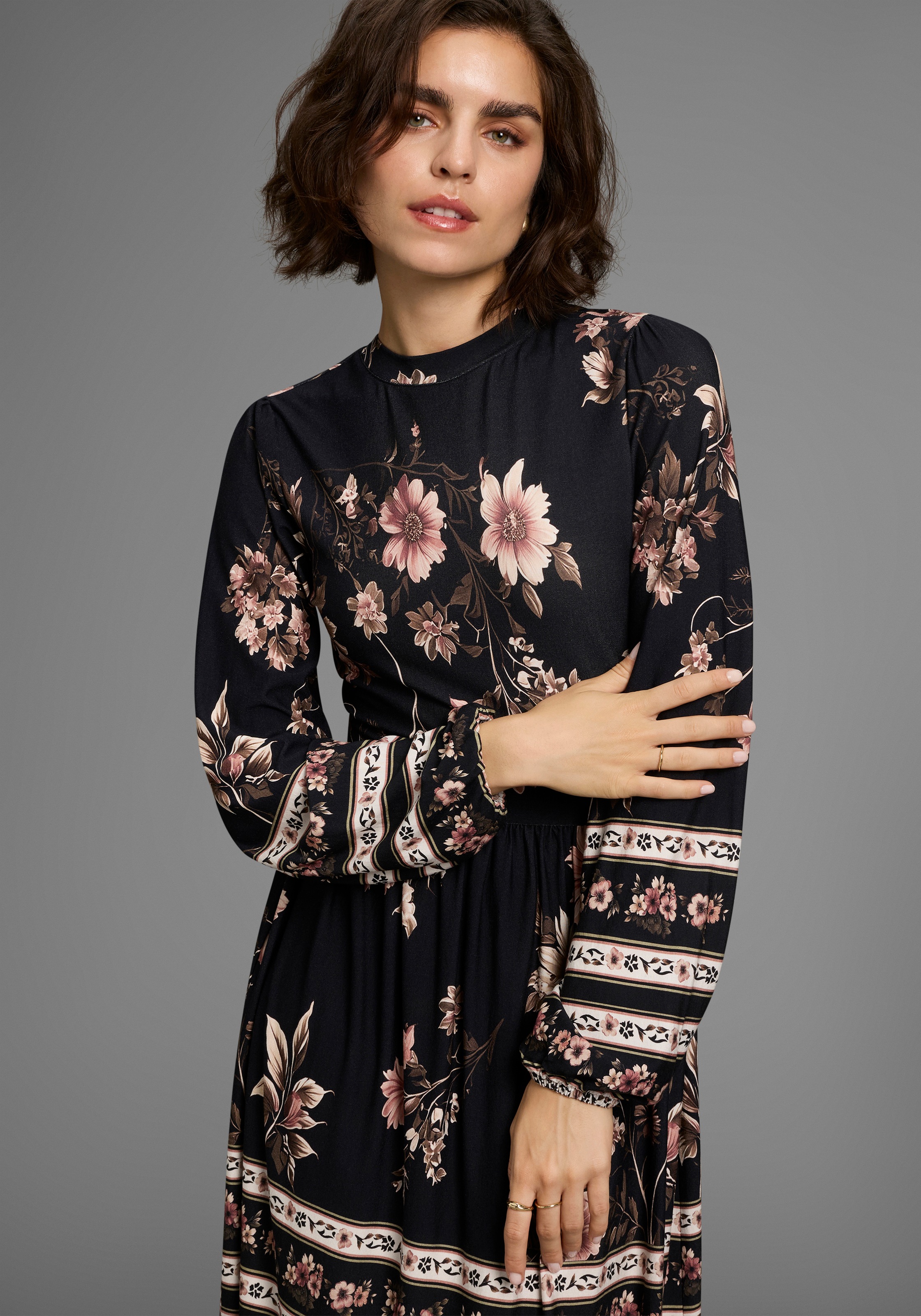 Image of Laura Scott Jerseykleid Ohne Tasche Ohne Taschen geblümtes Design, aus Single Jersey