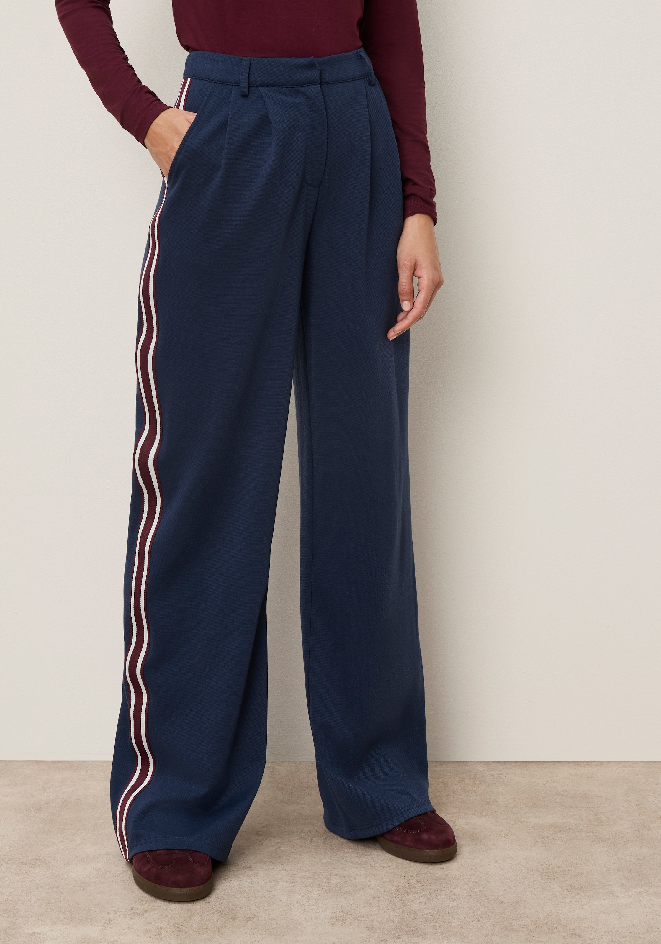 Tamaris Palazzohose "mit Kontraststreifen, im modernem Look" mit weitem Bein