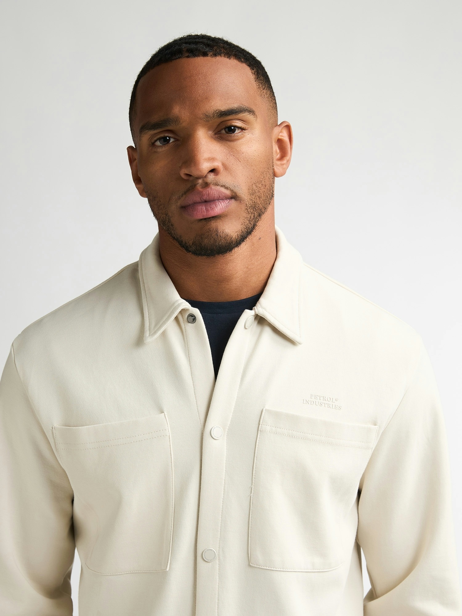 Petrol Industries Langarmhemd »Men Sweater Collar« wärmendes Material mit Druckknöpfen