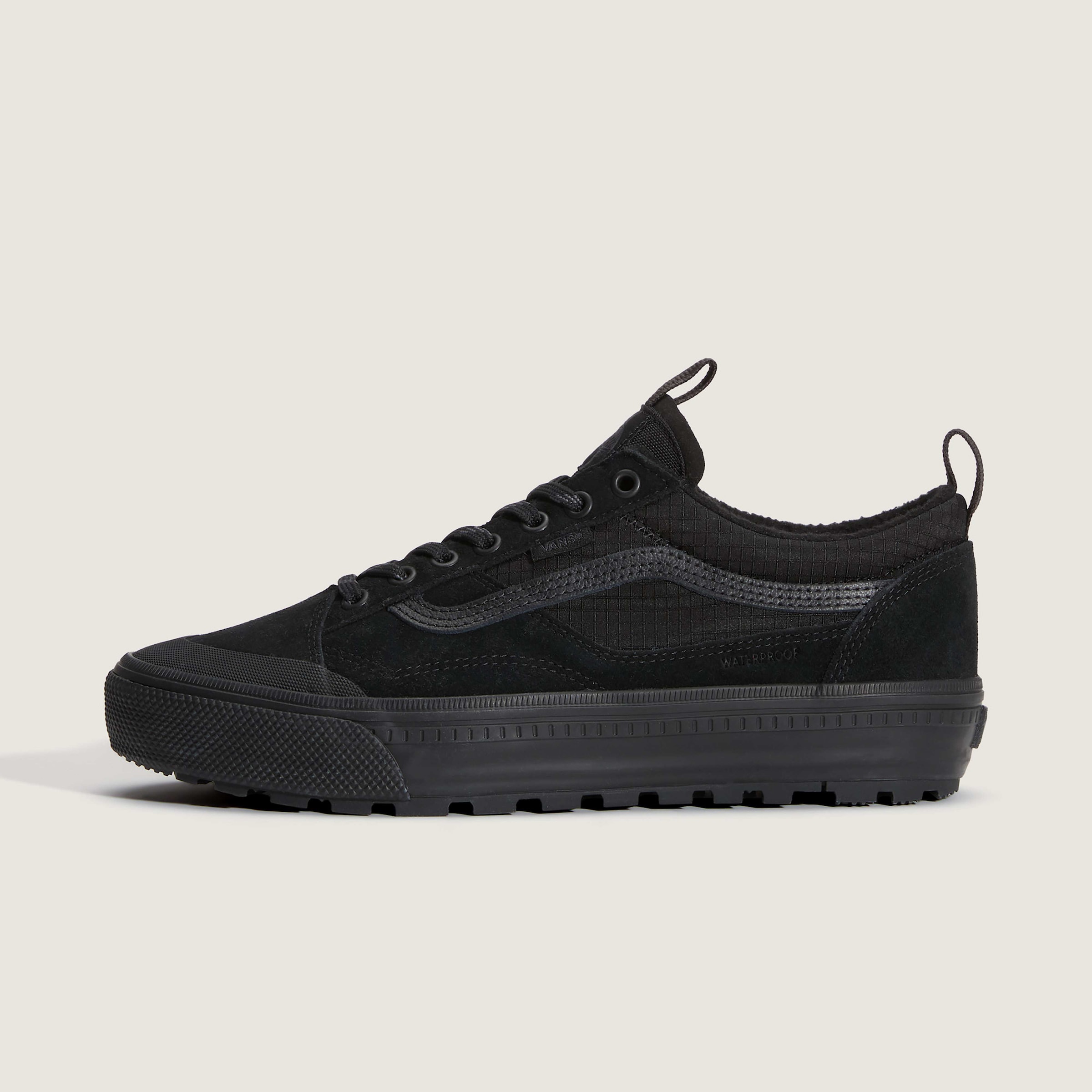 Vans Sneaker »Old Skool Waterproof Insulated MTE«  leicht profiliertes Laufsohlenprofil, wasserdichtes Obermaterial