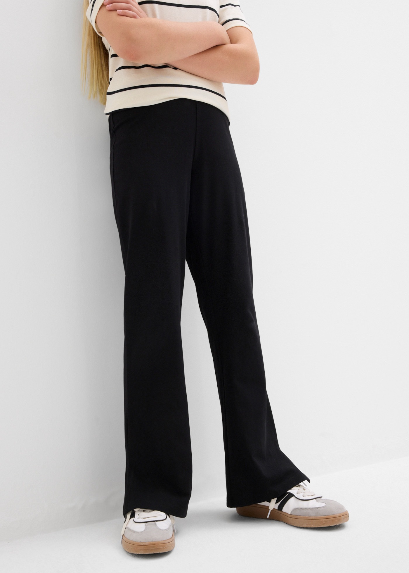 bonprix Jerseyhose  für Mädchen, Regular Fit, mit ausgestelltem Bein