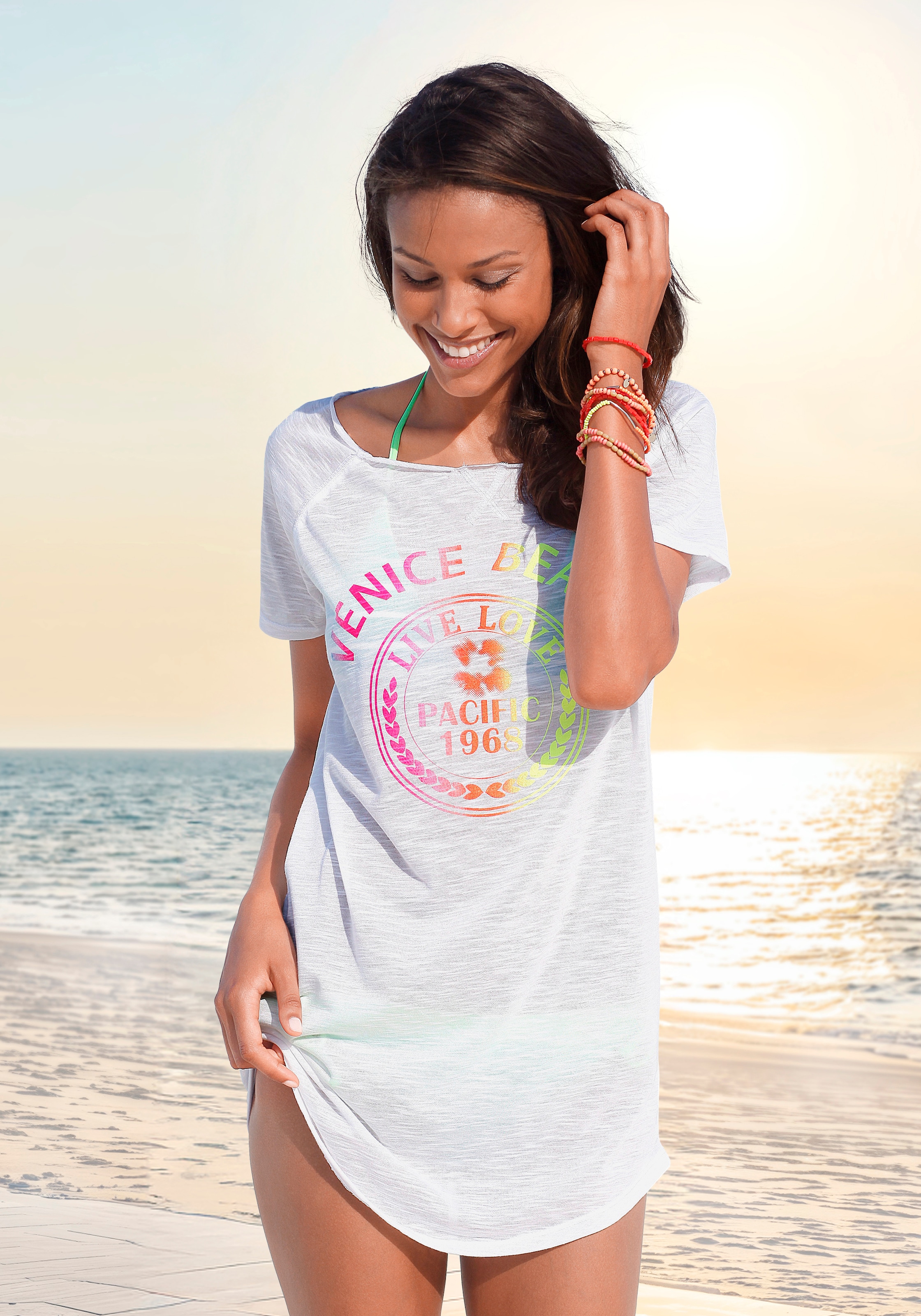 Image of Venice Beach Longshirt mit Frontprint, Shirtkleid, Strandkleid, luftig und leicht
