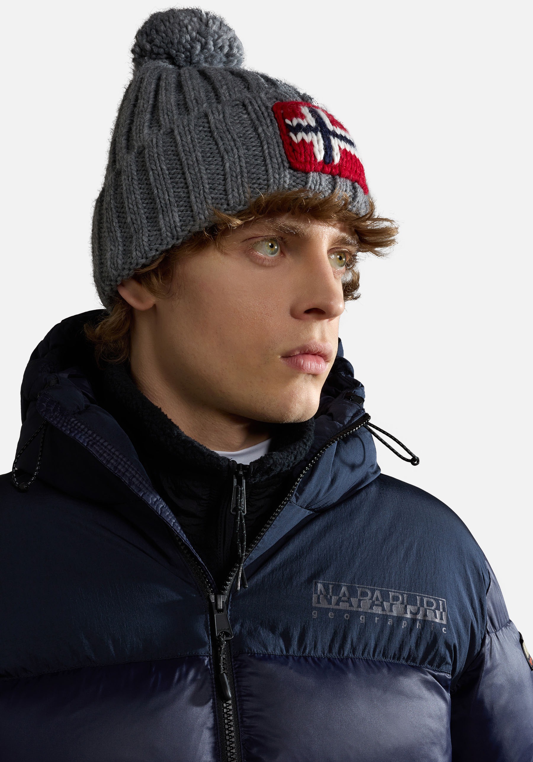 Napapijri Beanie »SEMIURY«, mit Bommel
