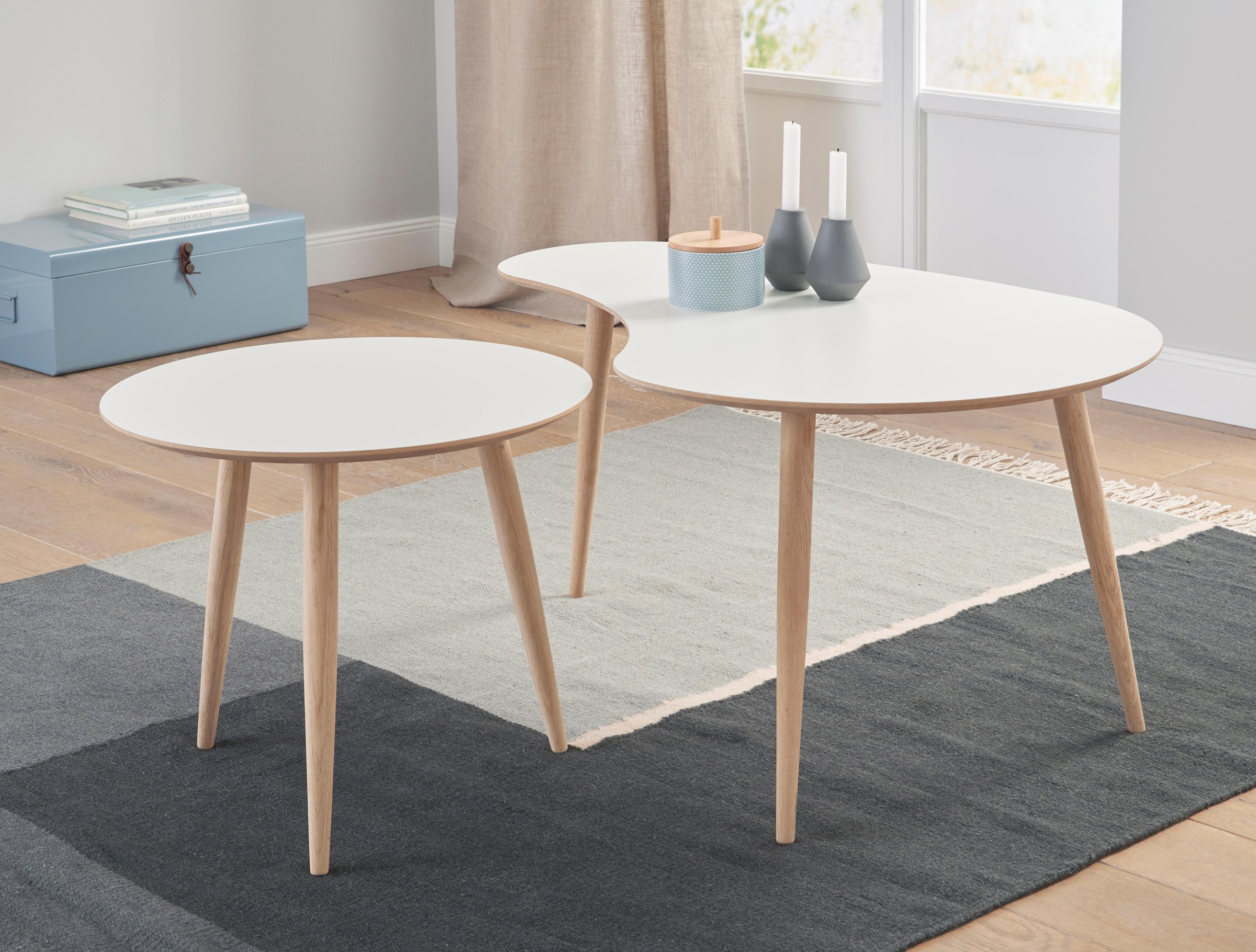 Image of andas Couchtisch »Yvonne«, (Set, 2 St.), Yvonne», Set aus 1 rundem und 1 nierenförmigem Tisch, 2 Grössen zur Auswahl bei Ackermann Versand Schweiz