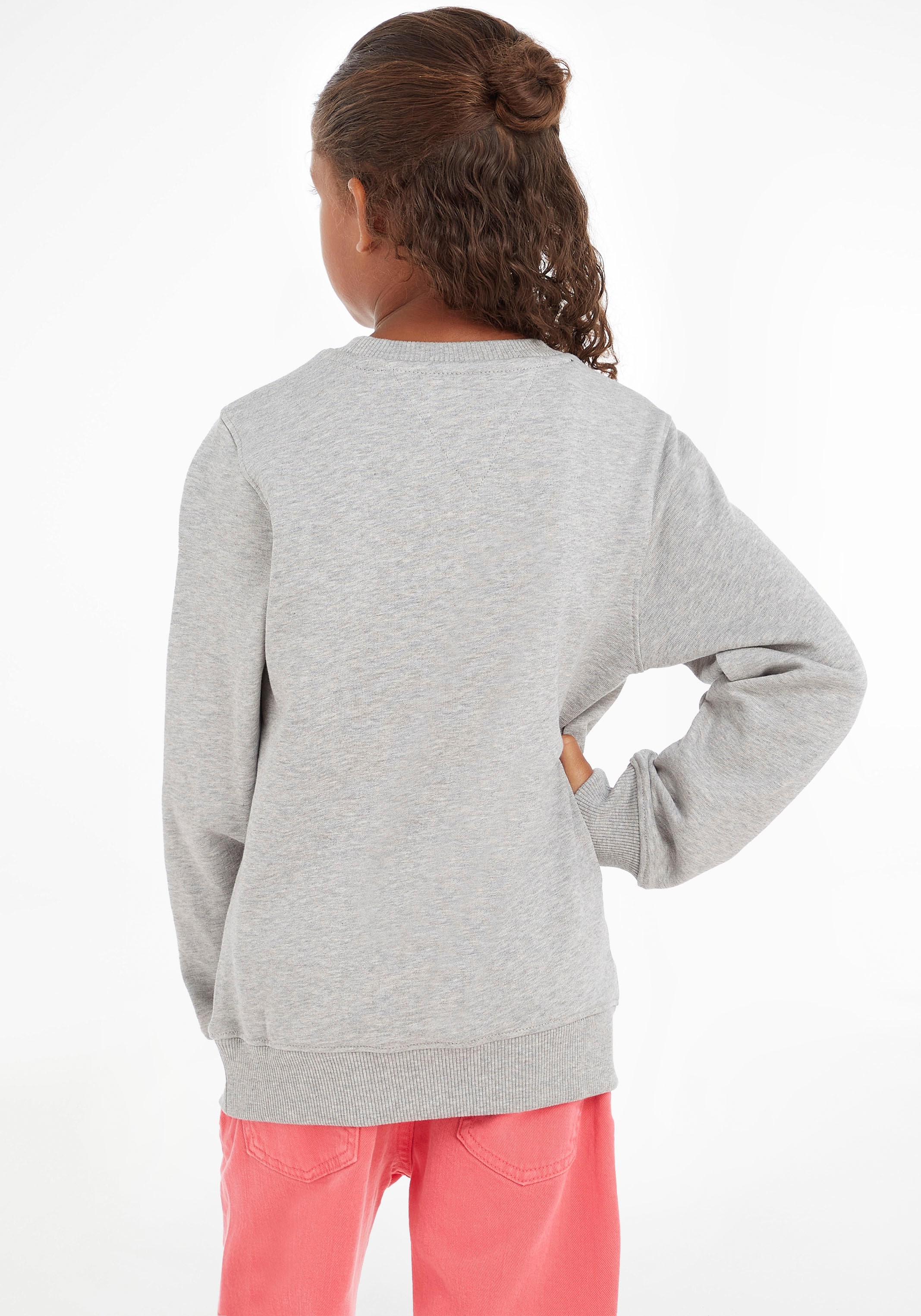 ♕ Tommy Hilfiger Sweatshirt »ESSENTIAL SWEATSHIRT«, Kinder Kids Junior  MiniMe,für Jungen und Mädchen versandkostenfrei auf