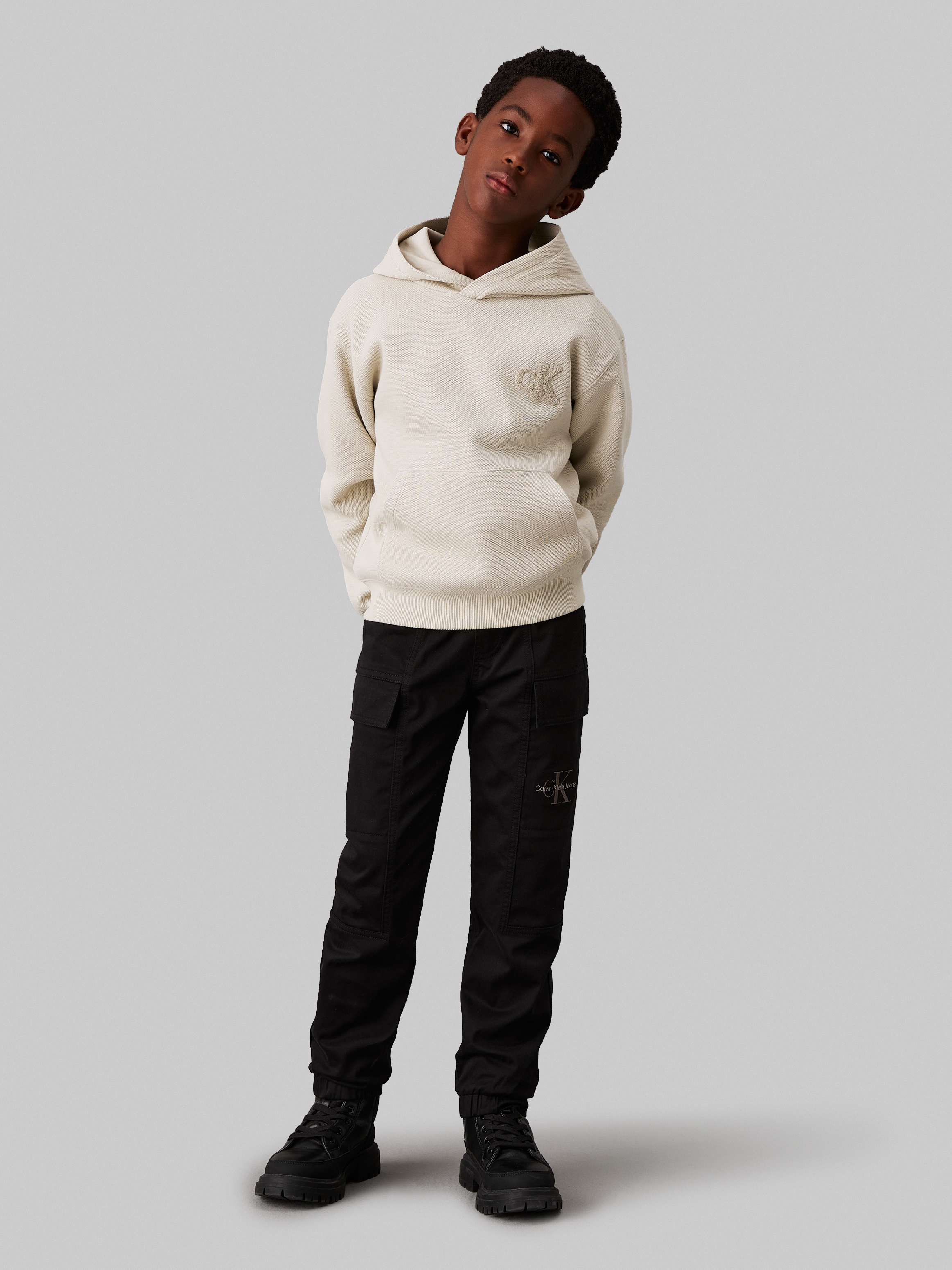 Calvin Klein Jeans Sweathose »ESSENTIAL WOVEN CARGO PANTS«, für Kinder bis 16 Jahre mit Logo-Print