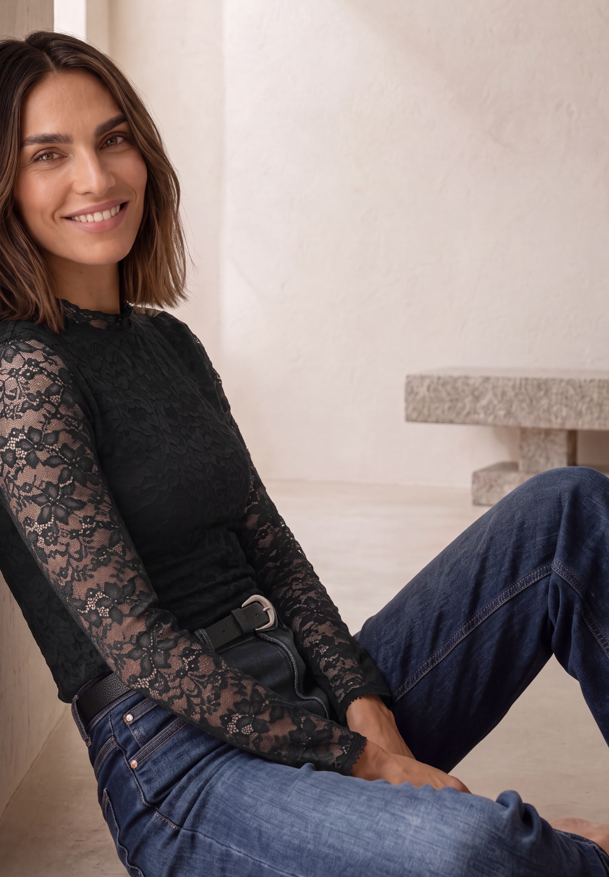 Image of STREET ONE Spitzenshirt aus elastischer Spitze, unifarben