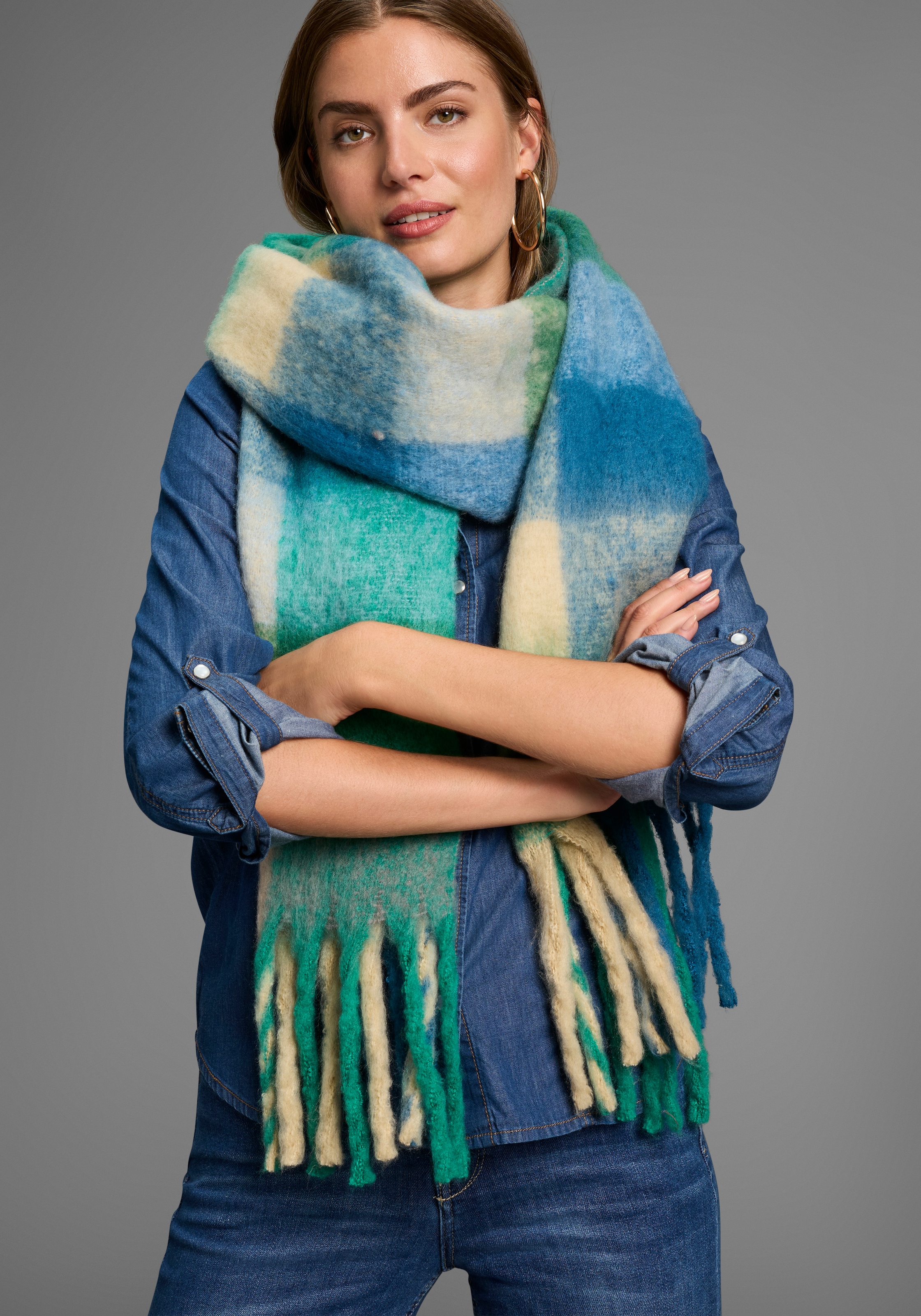 Laura Scott Modeschal im trendigen Karo-Design in Maxi-Länge - in neuer Farbkombination