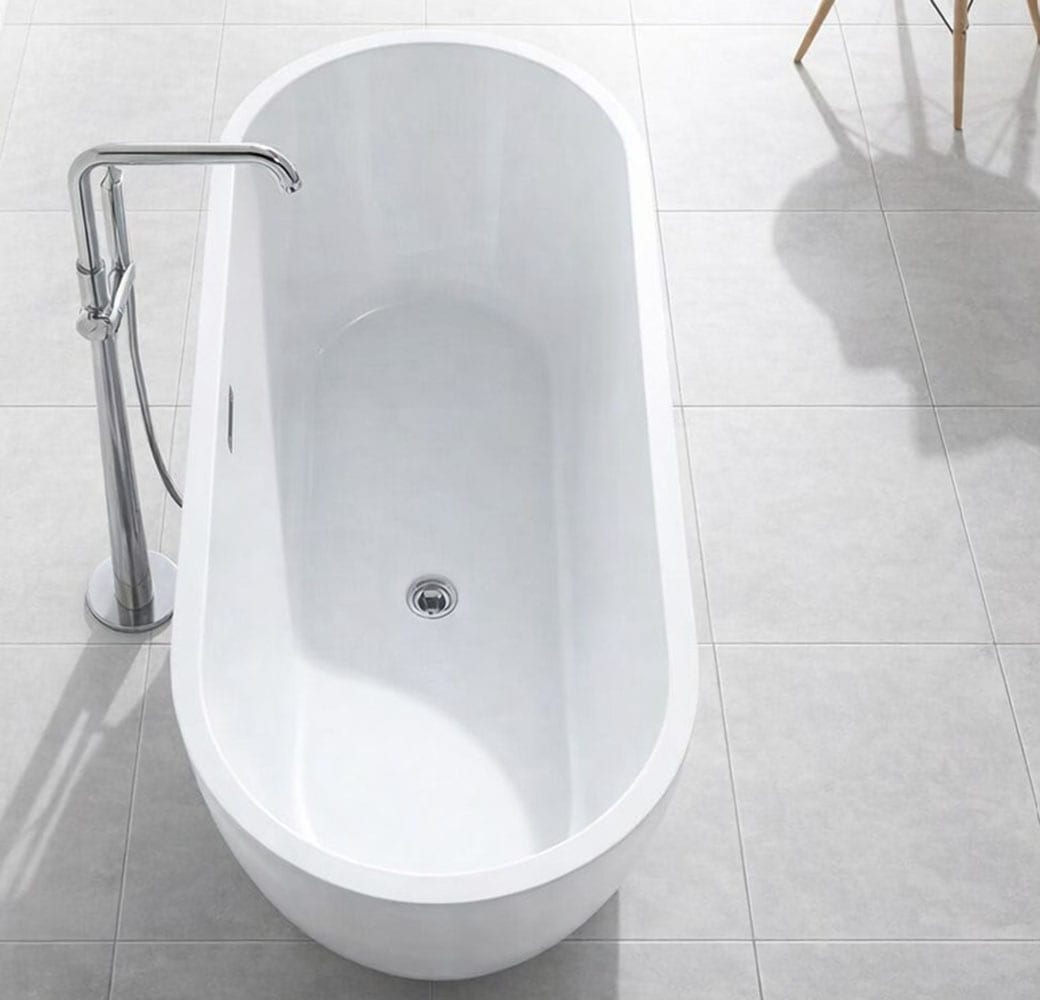 welltime Badewanne »Tavira« Höhe 60 cm mit Ablaufstöpsel | verstellbare Füsse | Überlauf Freistehend, (170x74x60 (LxBxH), Sanitäracryl, mit Pop Up Ventil