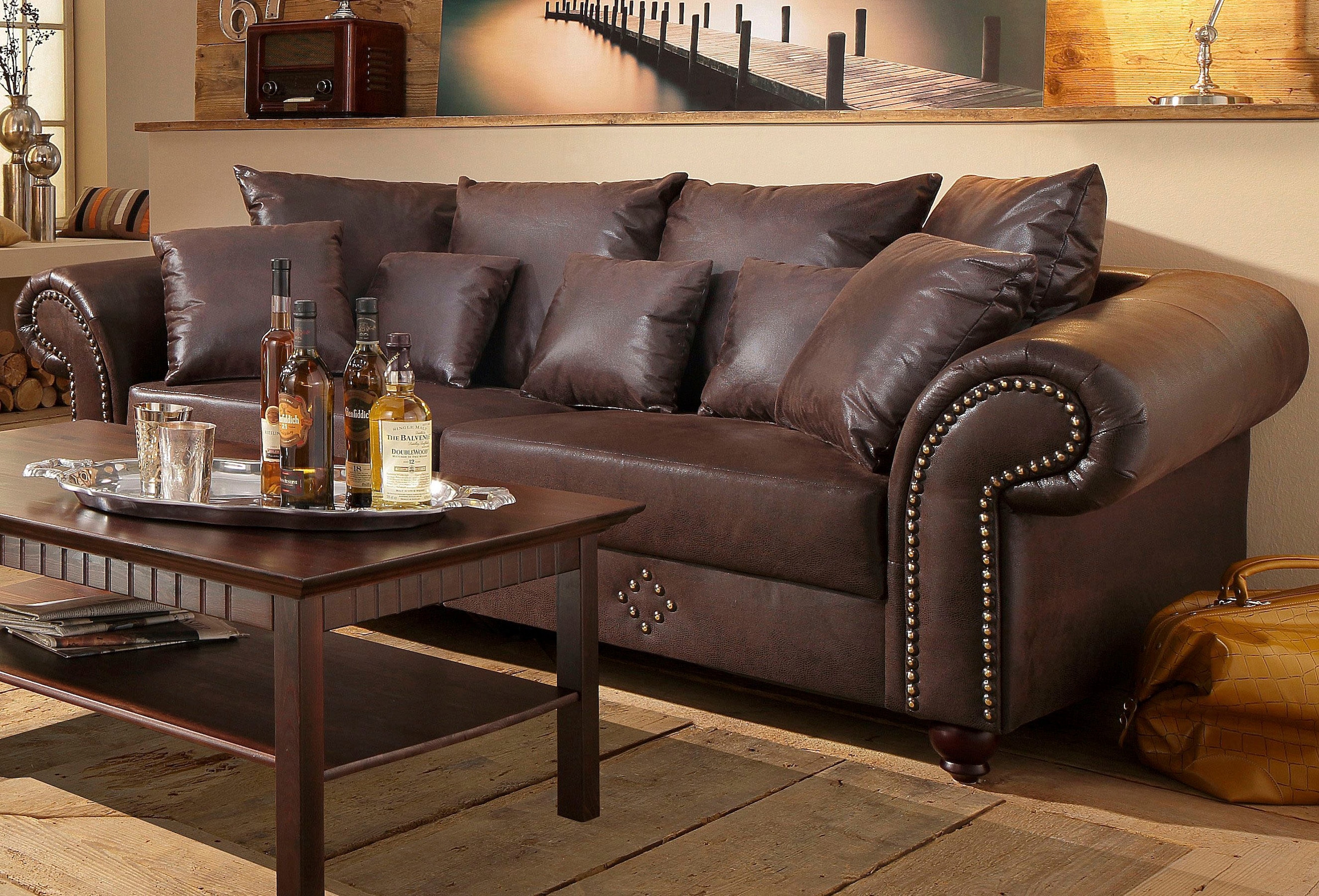 Home affaire Big-Sofa »King George Mega Sofa, viel Platz, Federkern, Ziernägel«